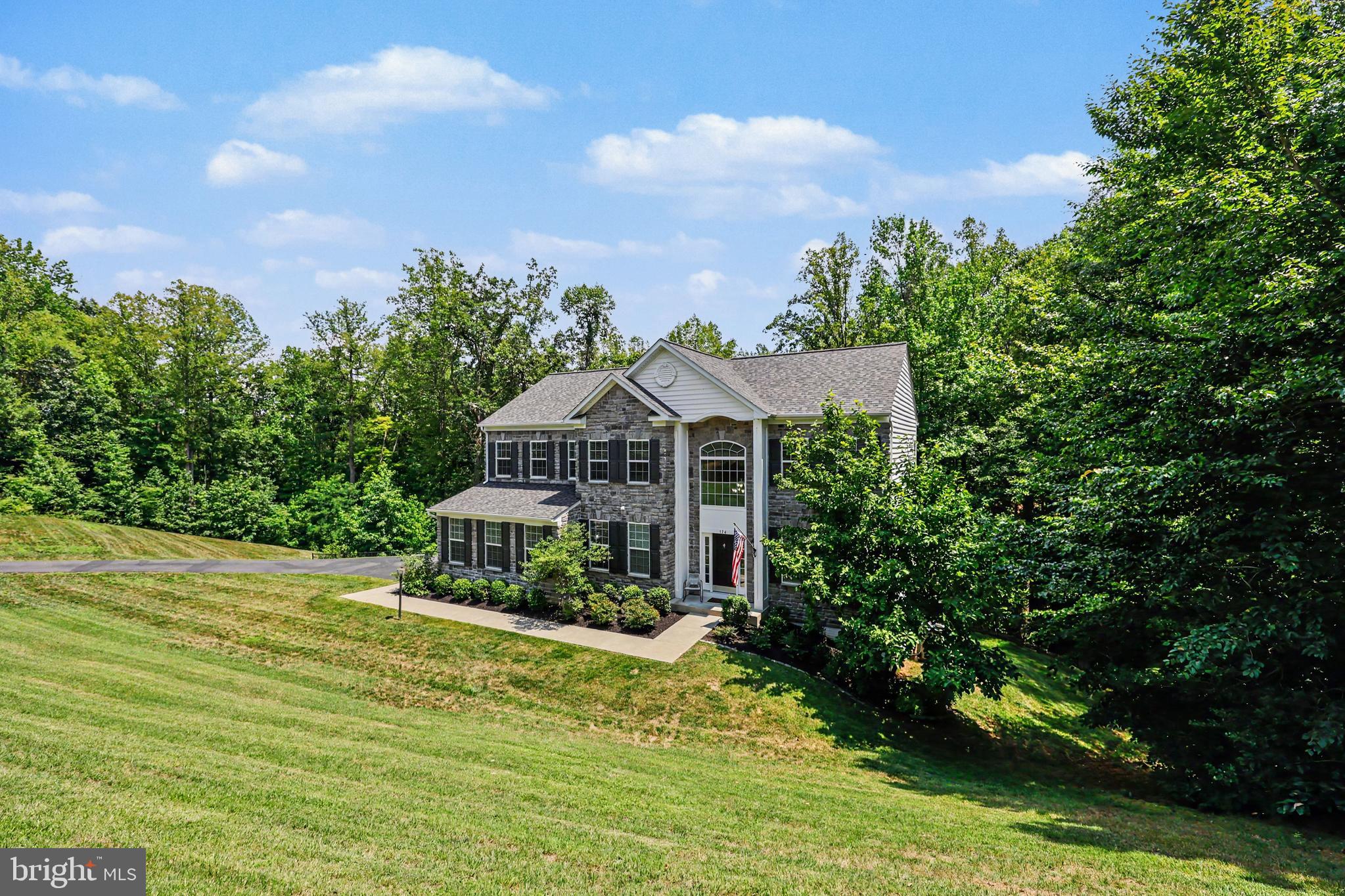 124 BRITTANY MANOR WAY