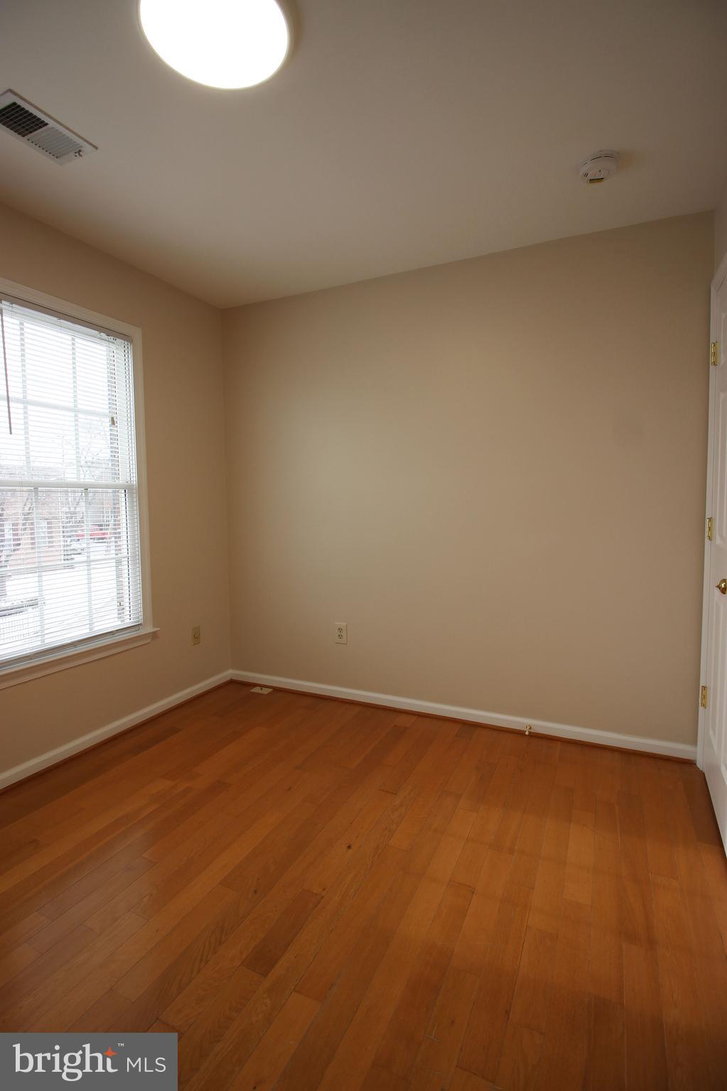 QUINCE ORCHARD PARK - Residential Lease