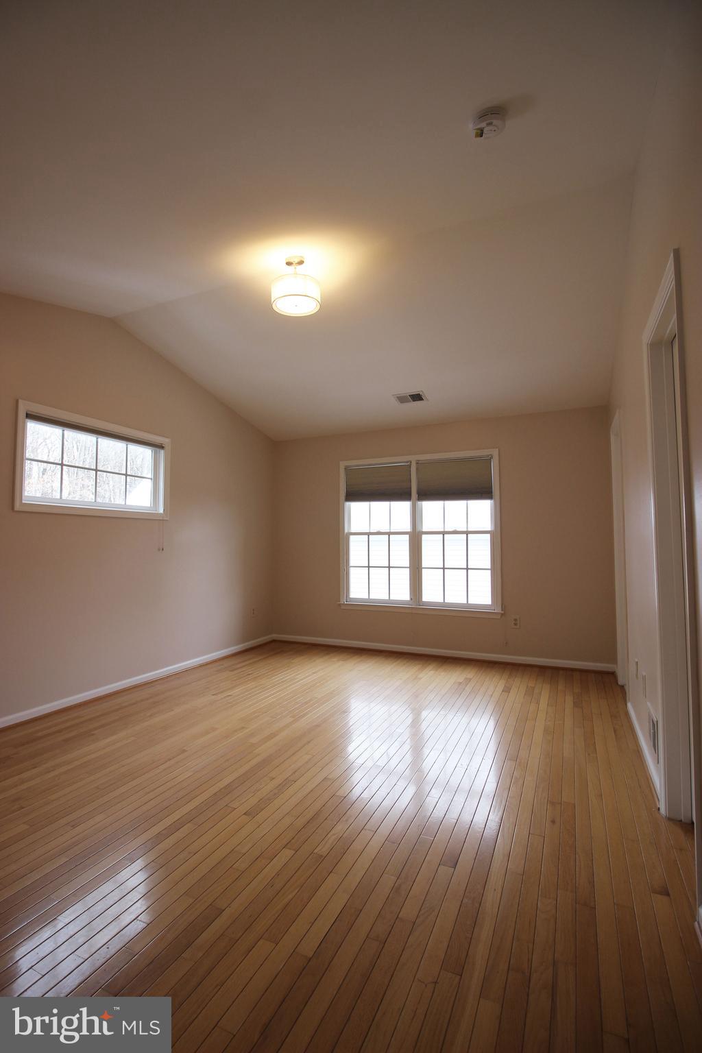 QUINCE ORCHARD PARK - Residential Lease