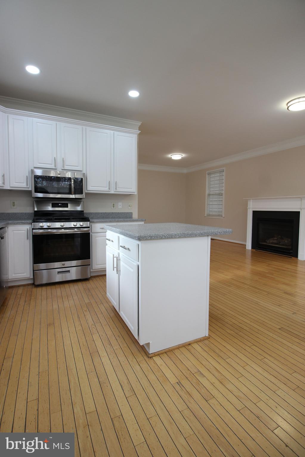 QUINCE ORCHARD PARK - Residential Lease