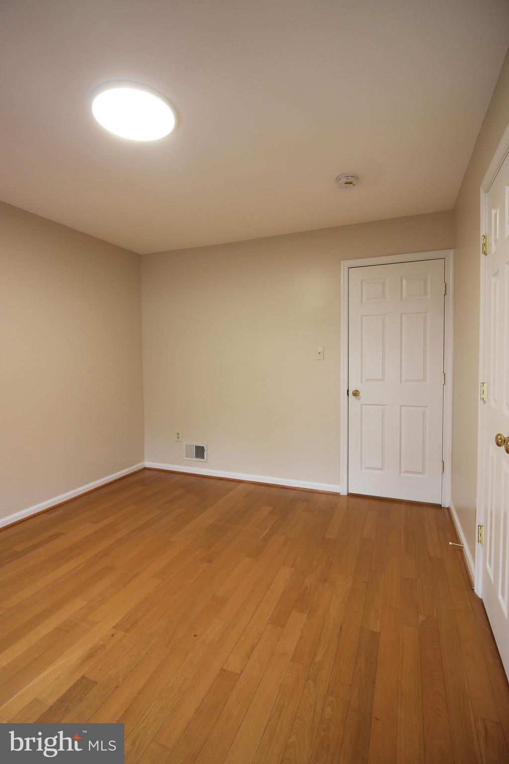 QUINCE ORCHARD PARK - Residential Lease