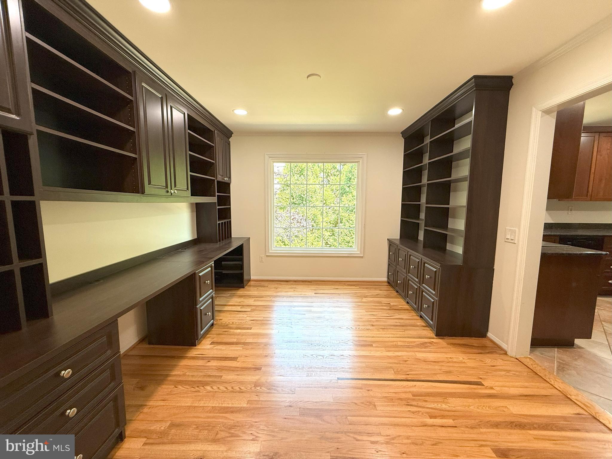 FOX HILLS WEST - Residential