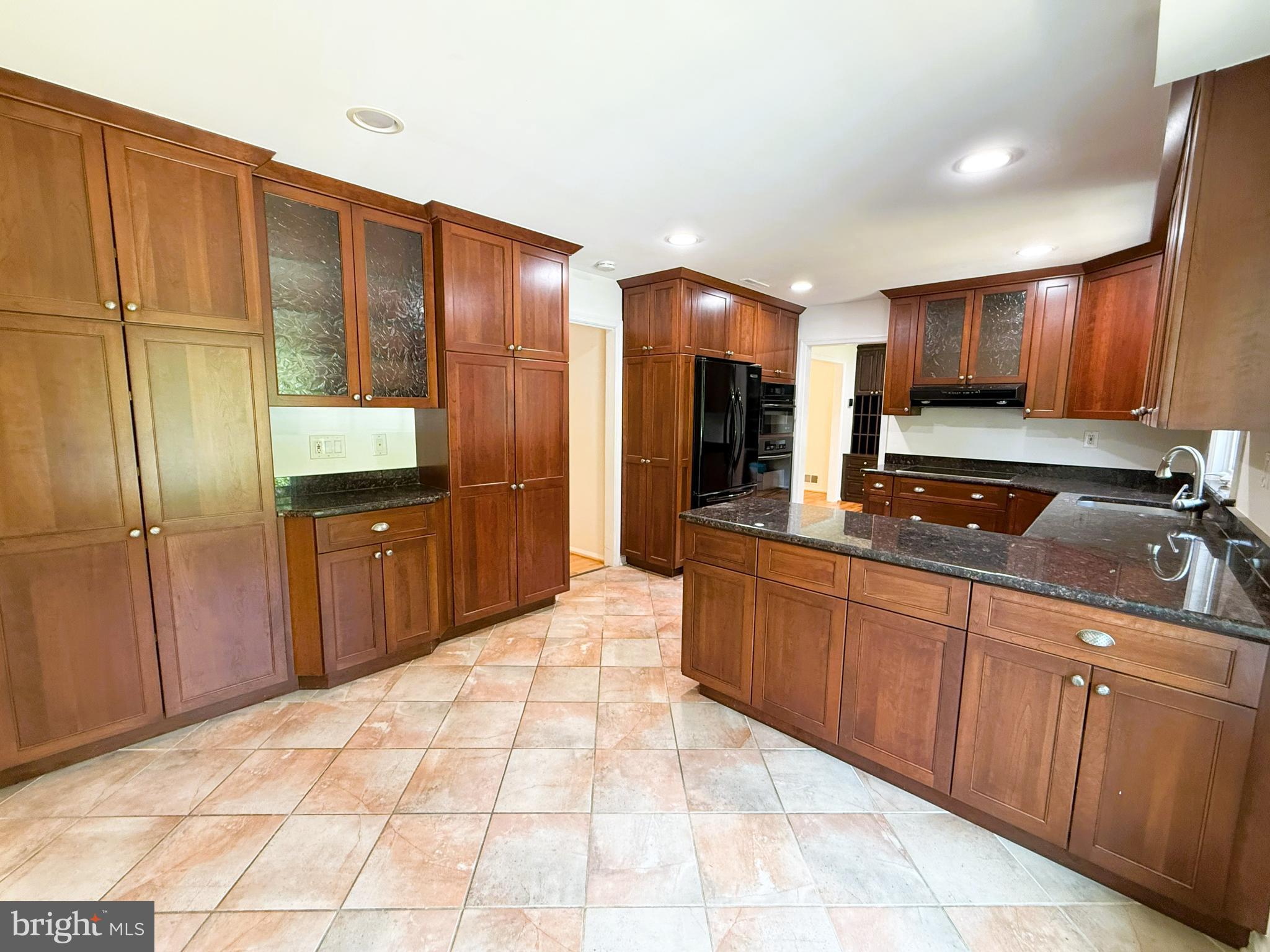 FOX HILLS WEST - Residential