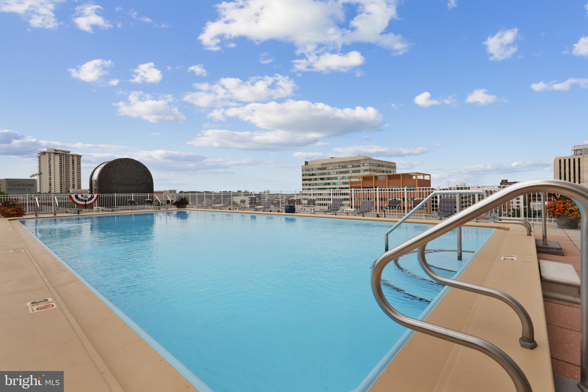 PENTHOUSE CONDOMINIUMS - Residential Lease