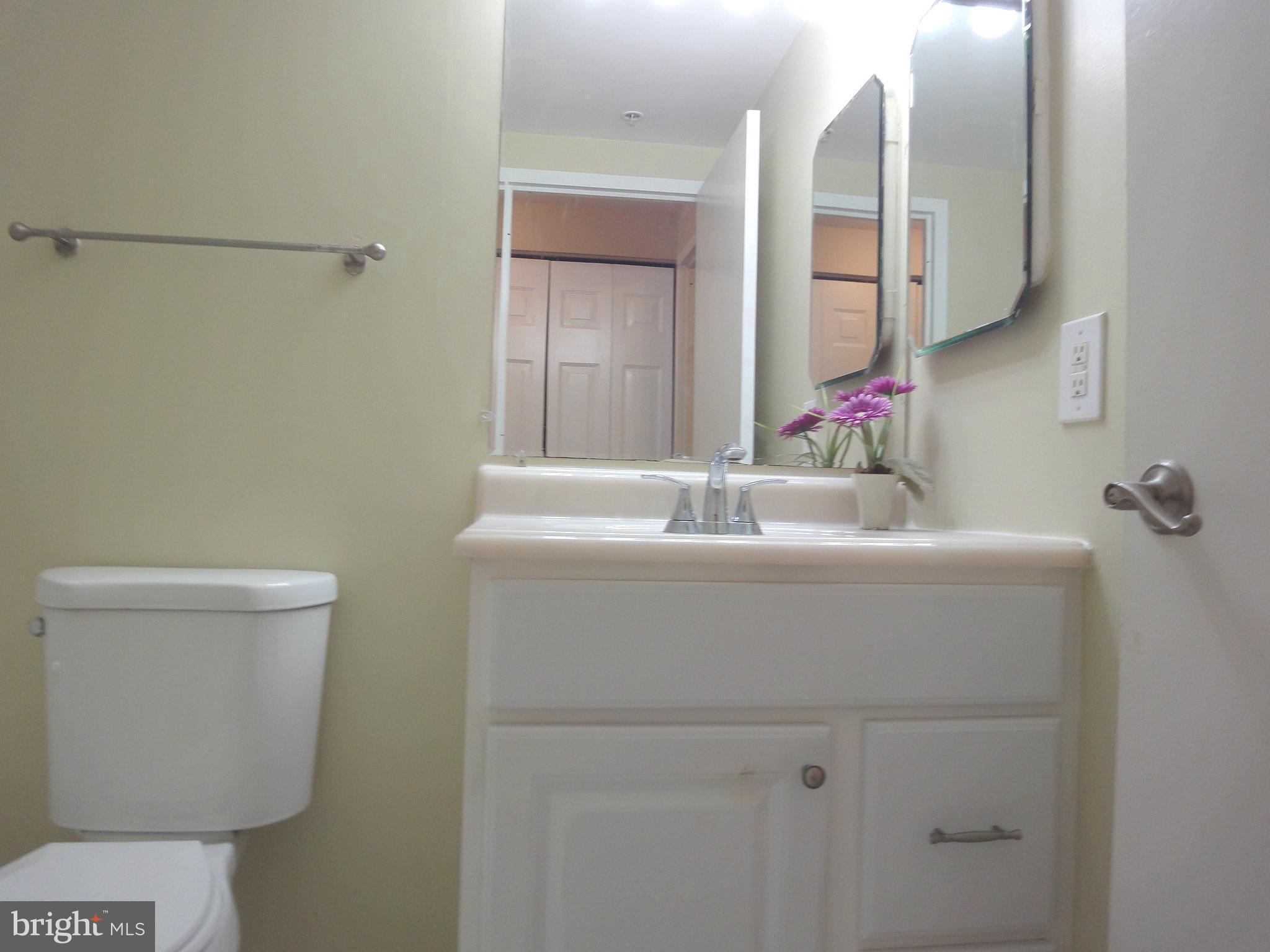 PENTHOUSE CONDOMINIUMS - Residential Lease