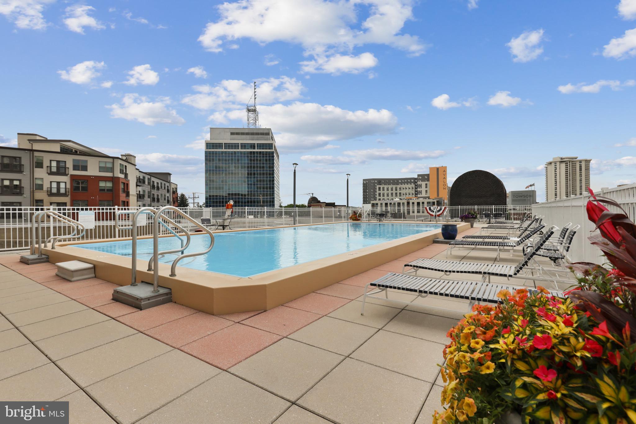 PENTHOUSE CONDOMINIUMS - Residential Lease