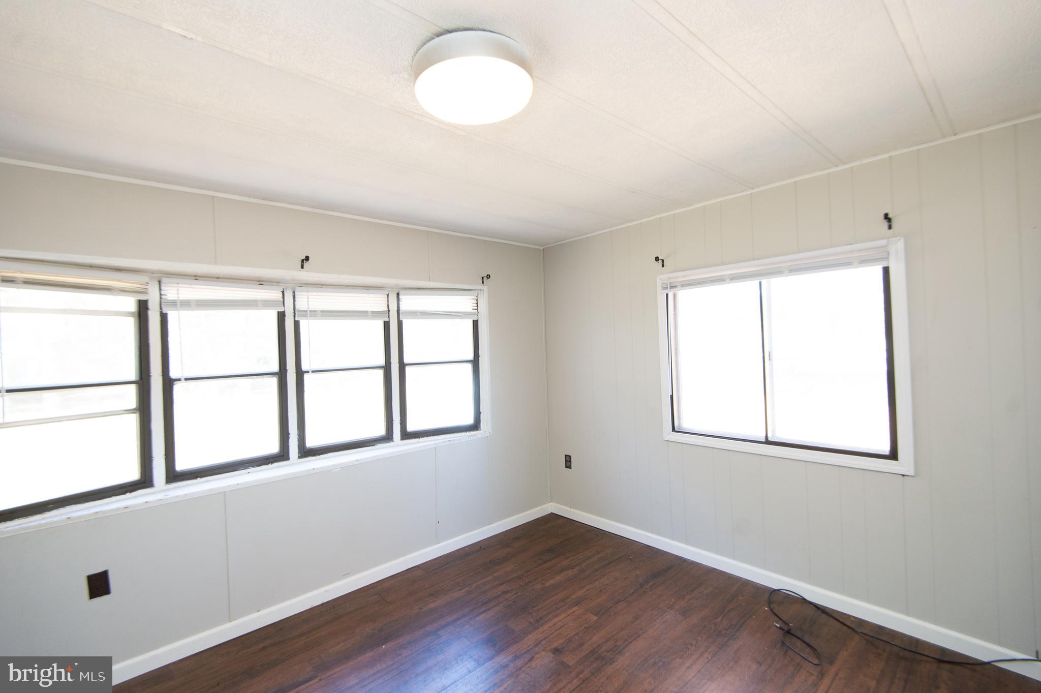 HURLOCK - Residential