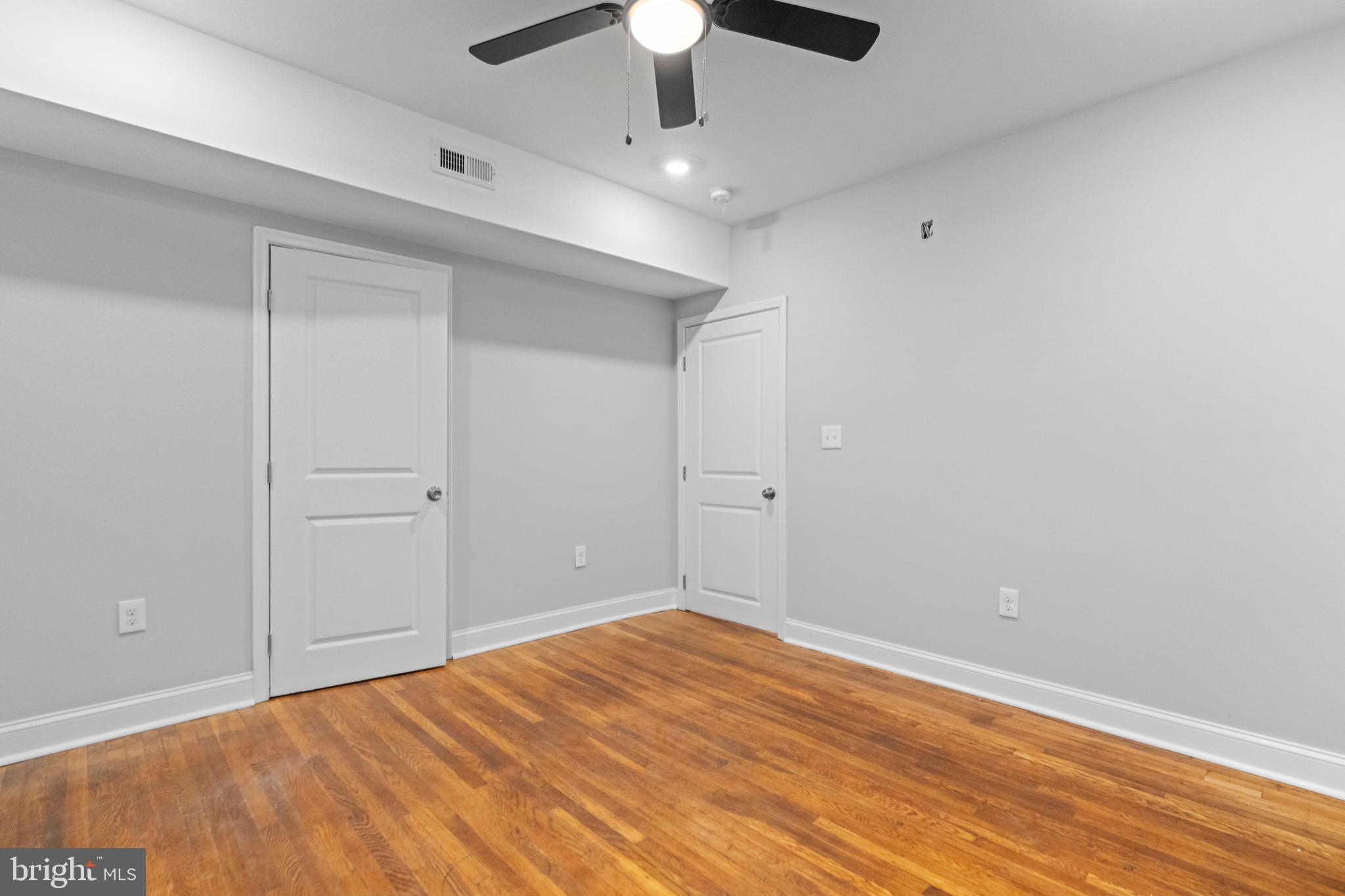 LIBERTY SQUARE - Commercial Sale