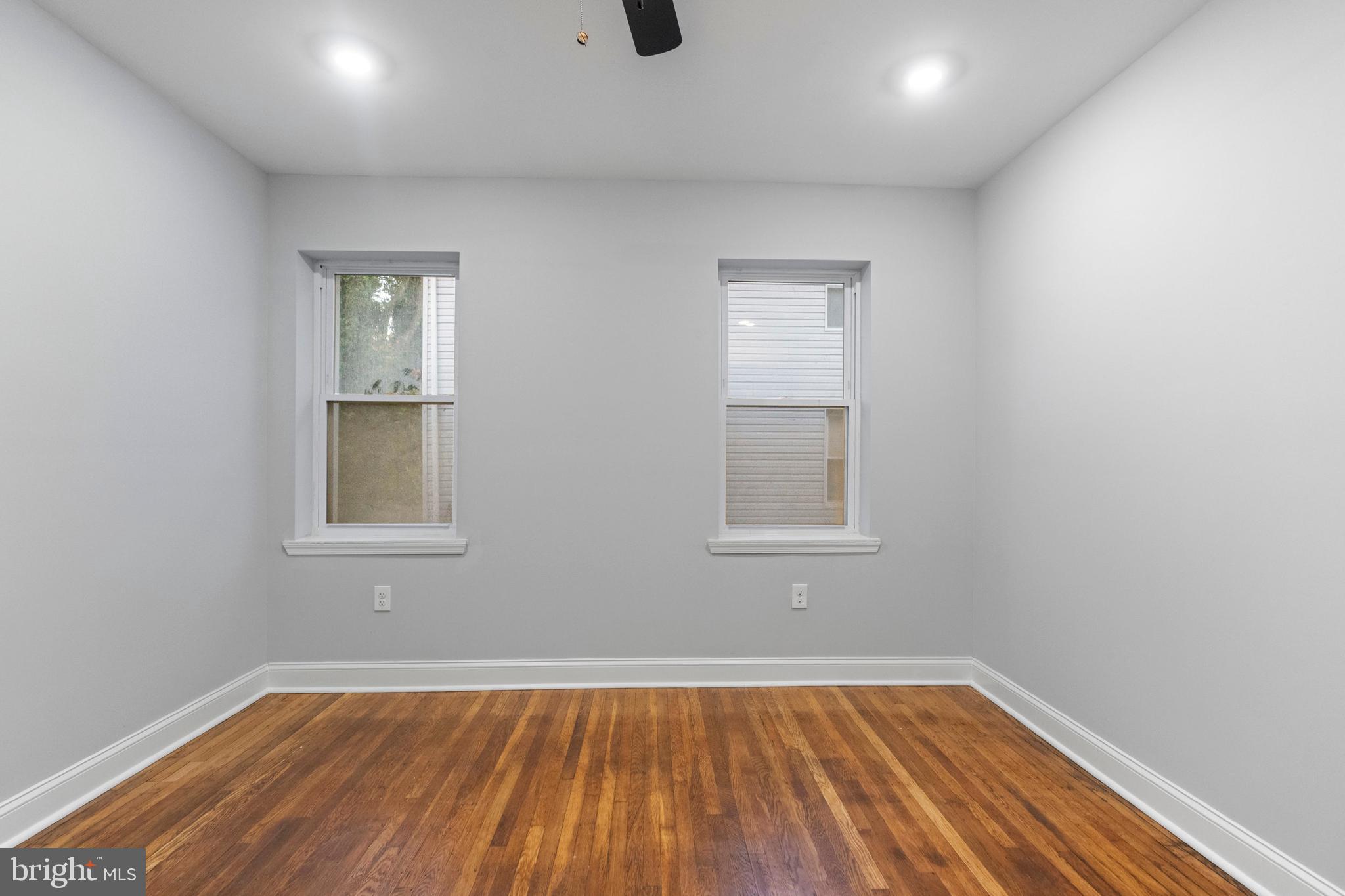 LIBERTY SQUARE - Commercial Sale