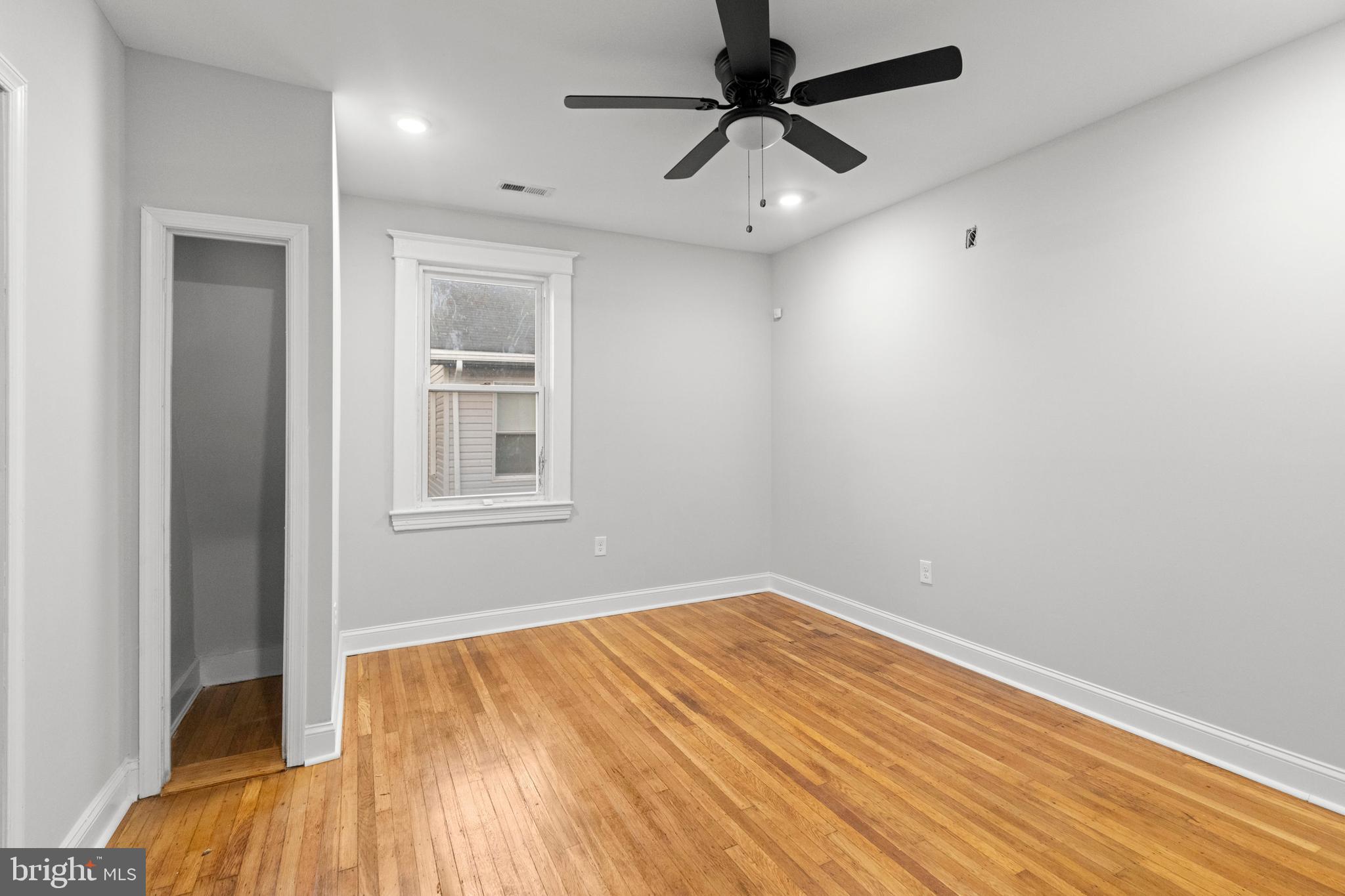 LIBERTY SQUARE - Commercial Sale