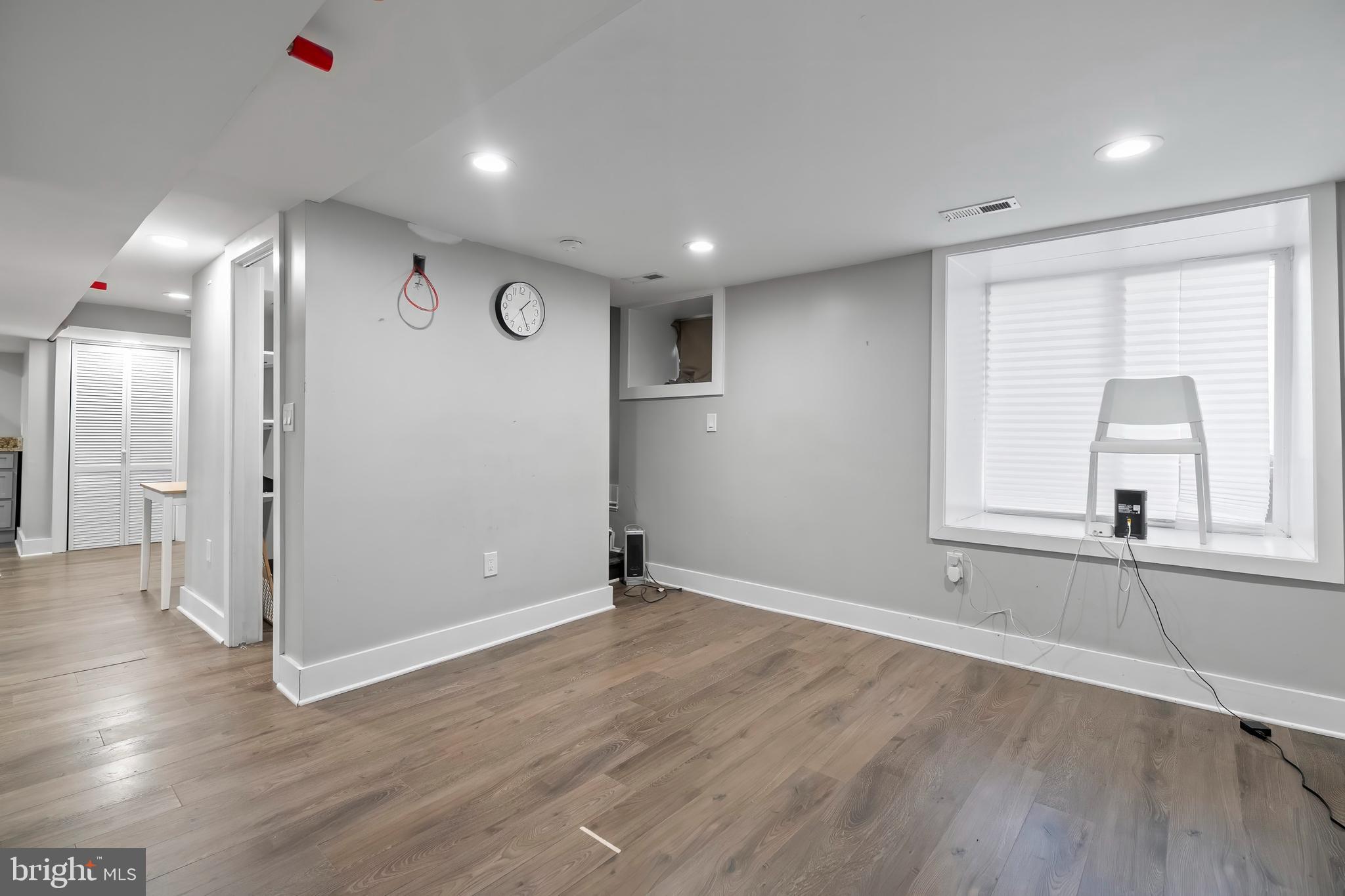 LIBERTY SQUARE - Commercial Sale