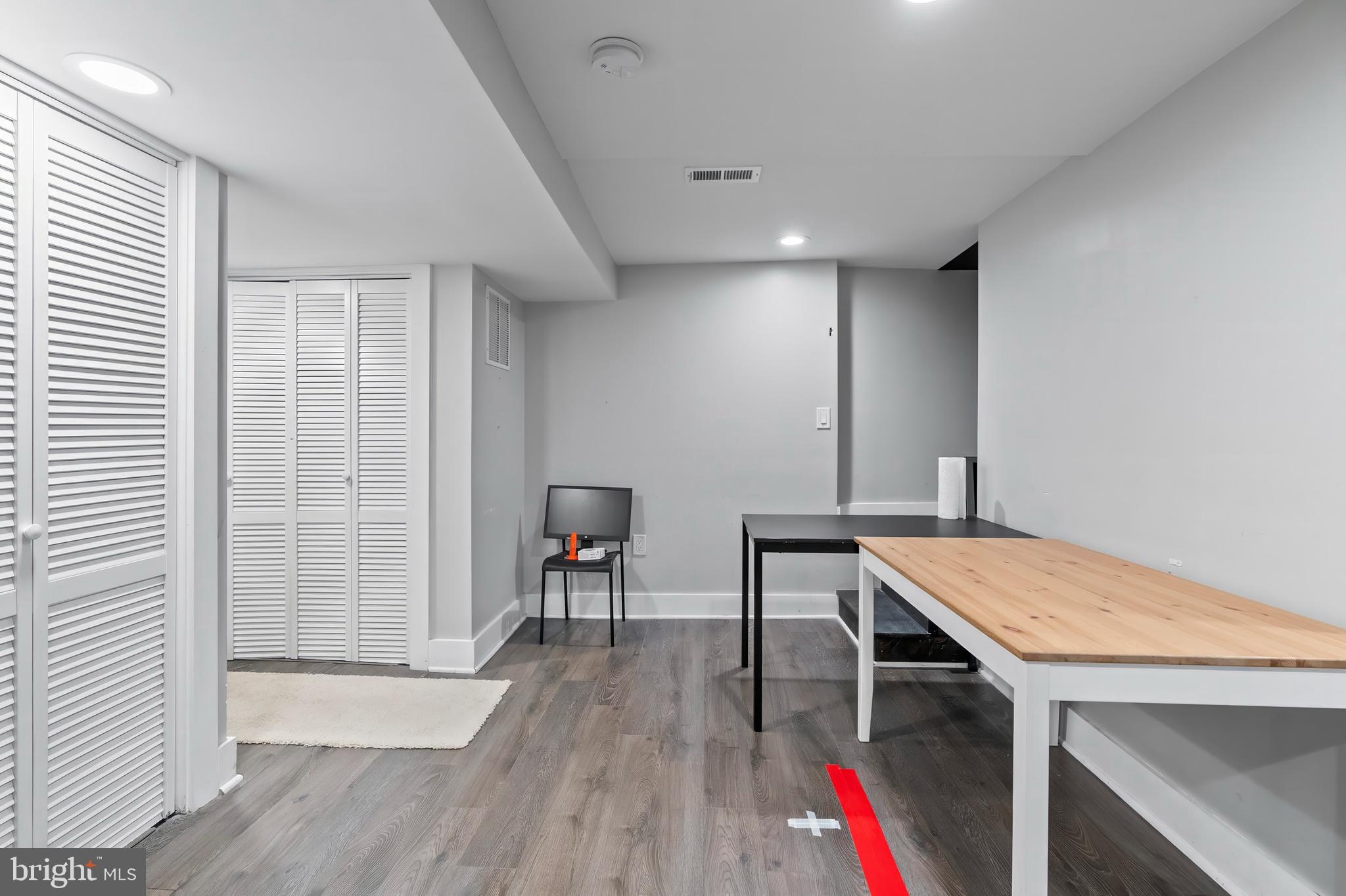 LIBERTY SQUARE - Commercial Sale