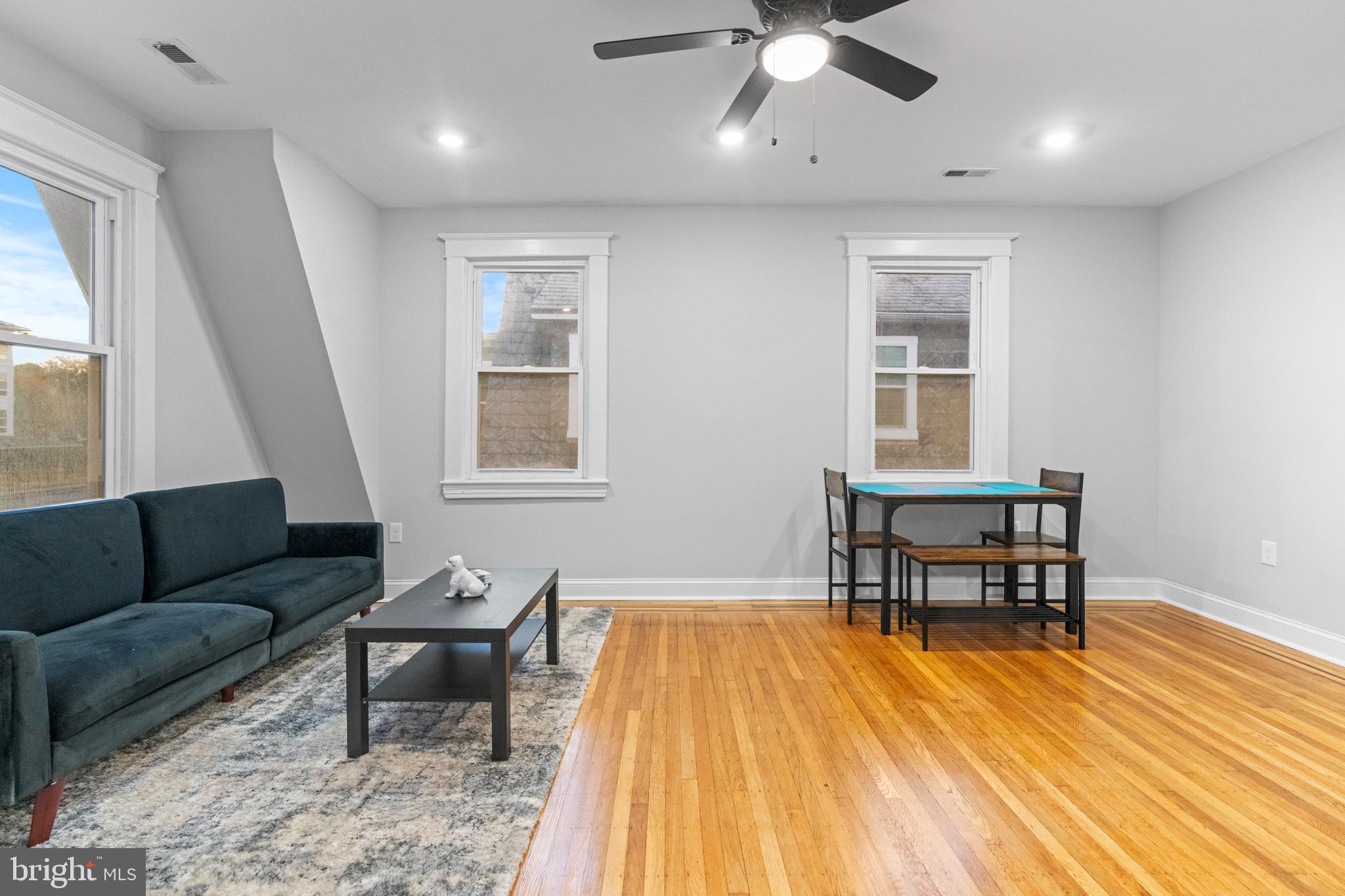 LIBERTY SQUARE - Commercial Sale