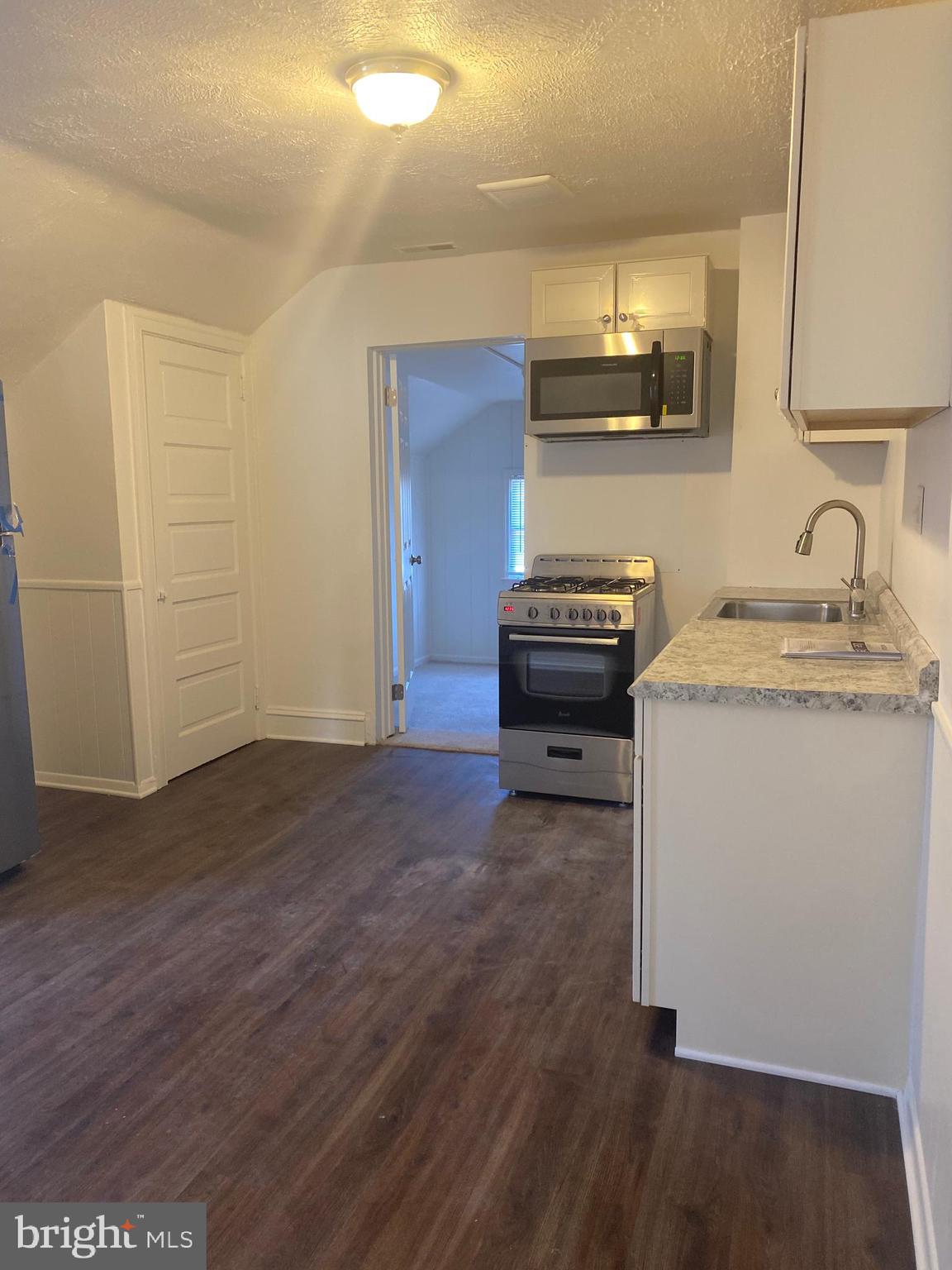 ABINGTON - Residential Lease