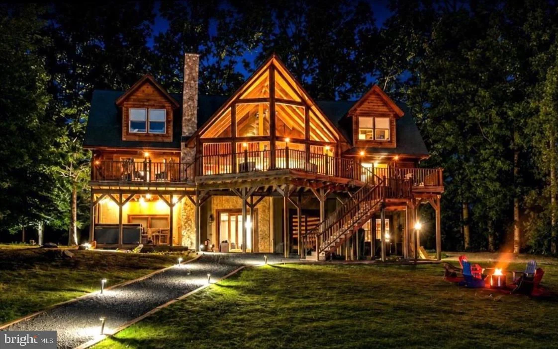 285 Lakewood Landing Drive, Bumpass, VA, 23024