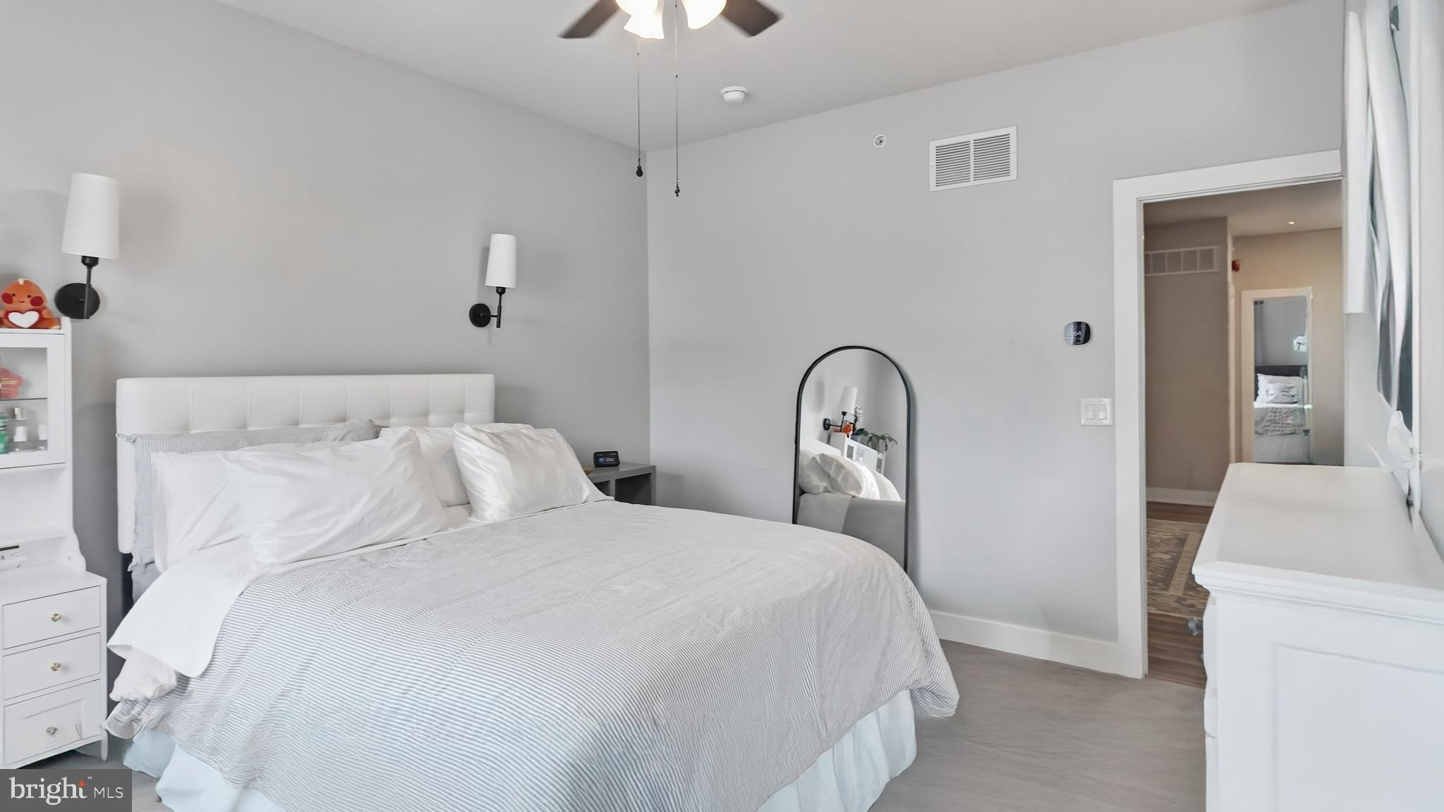 CREEKSIDE AT BLUE BELL - Residential