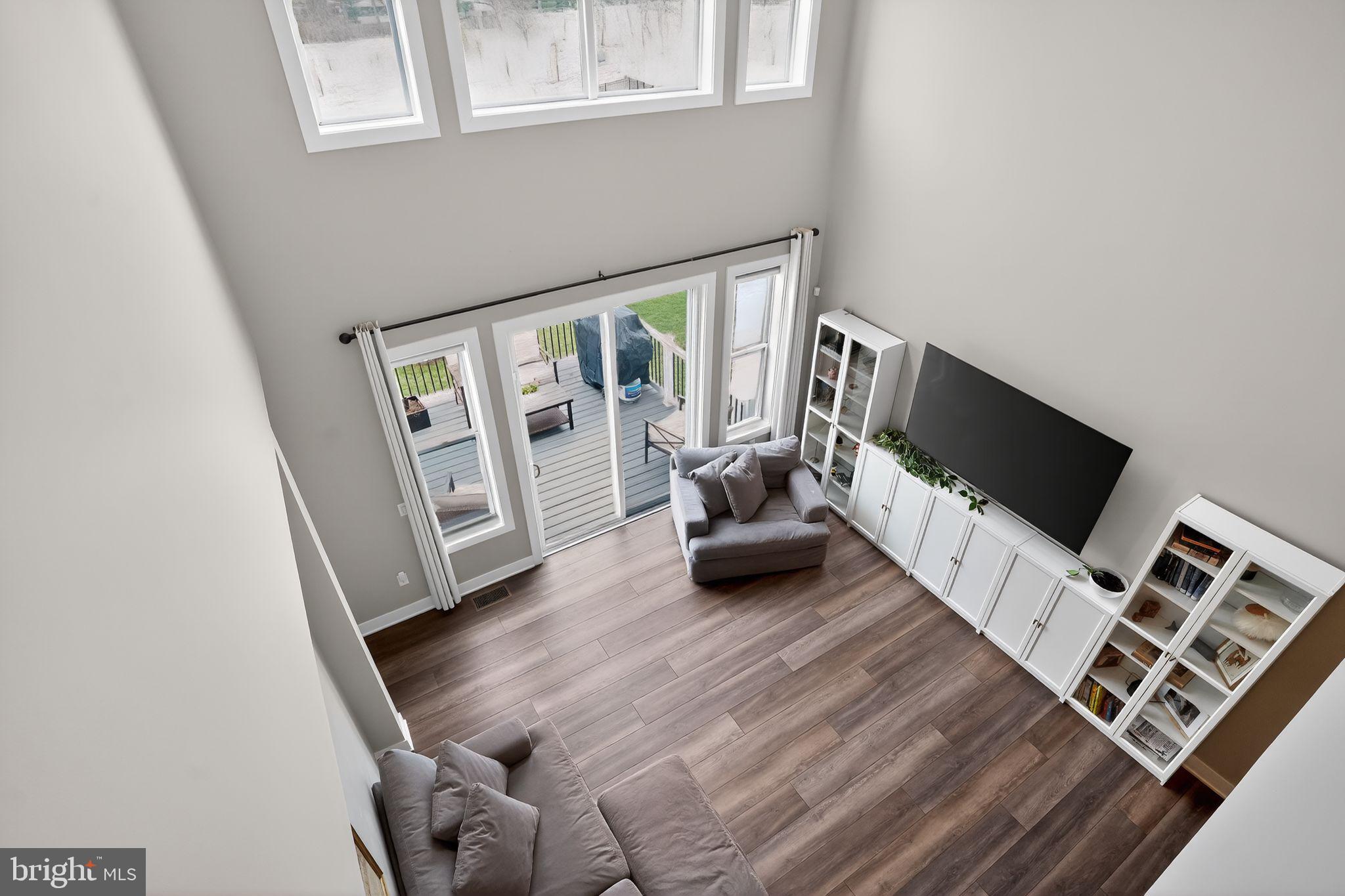 CREEKSIDE AT BLUE BELL - Residential