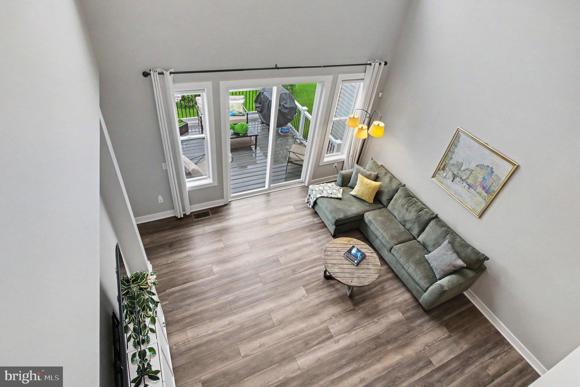 CREEKSIDE AT BLUE BELL - Residential