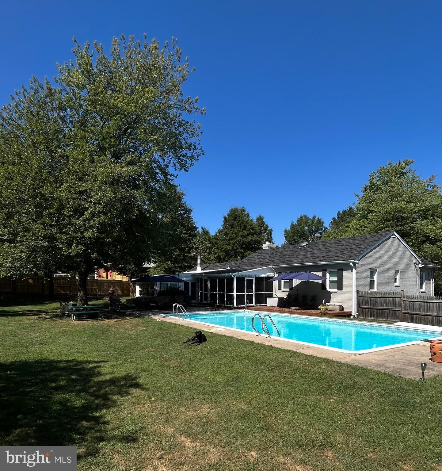 DOWDEN TERRACE - Residential