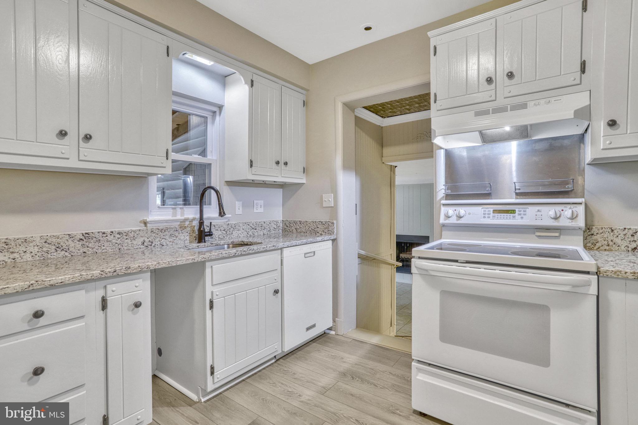 DOWDEN TERRACE - Residential