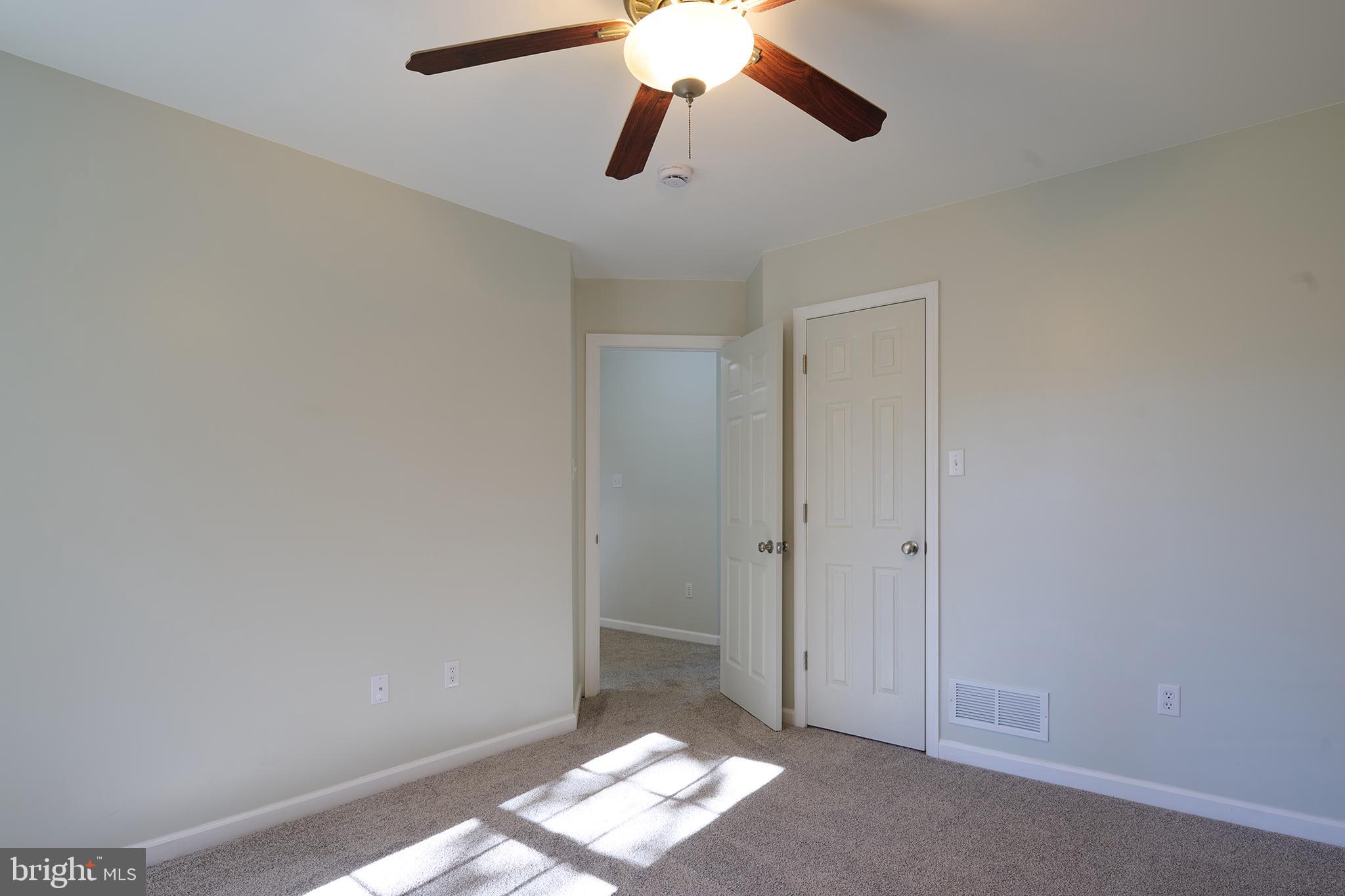 VISTA WOODS - Residential