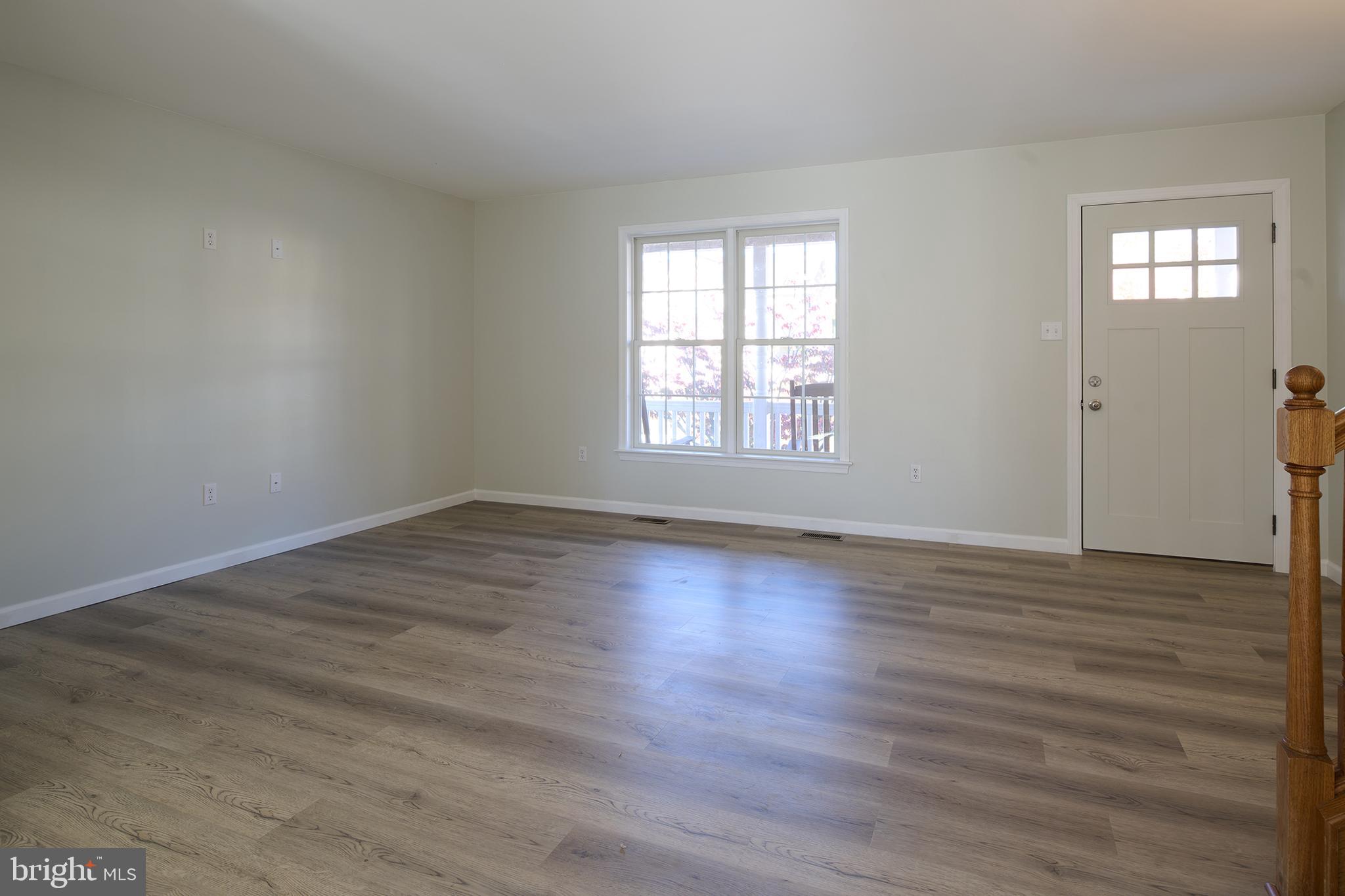 VISTA WOODS - Residential