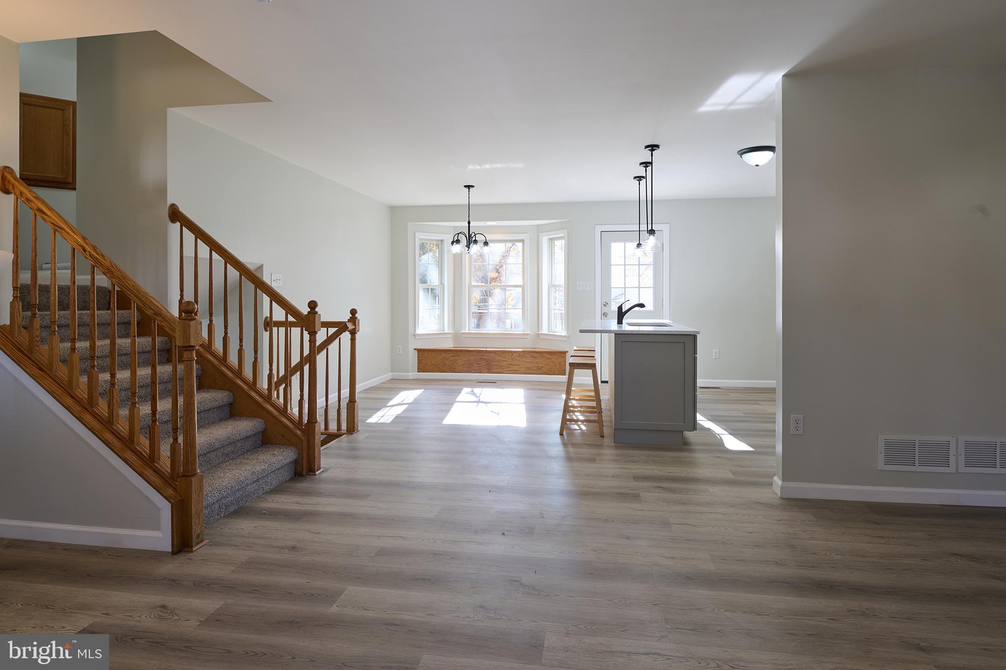 VISTA WOODS - Residential