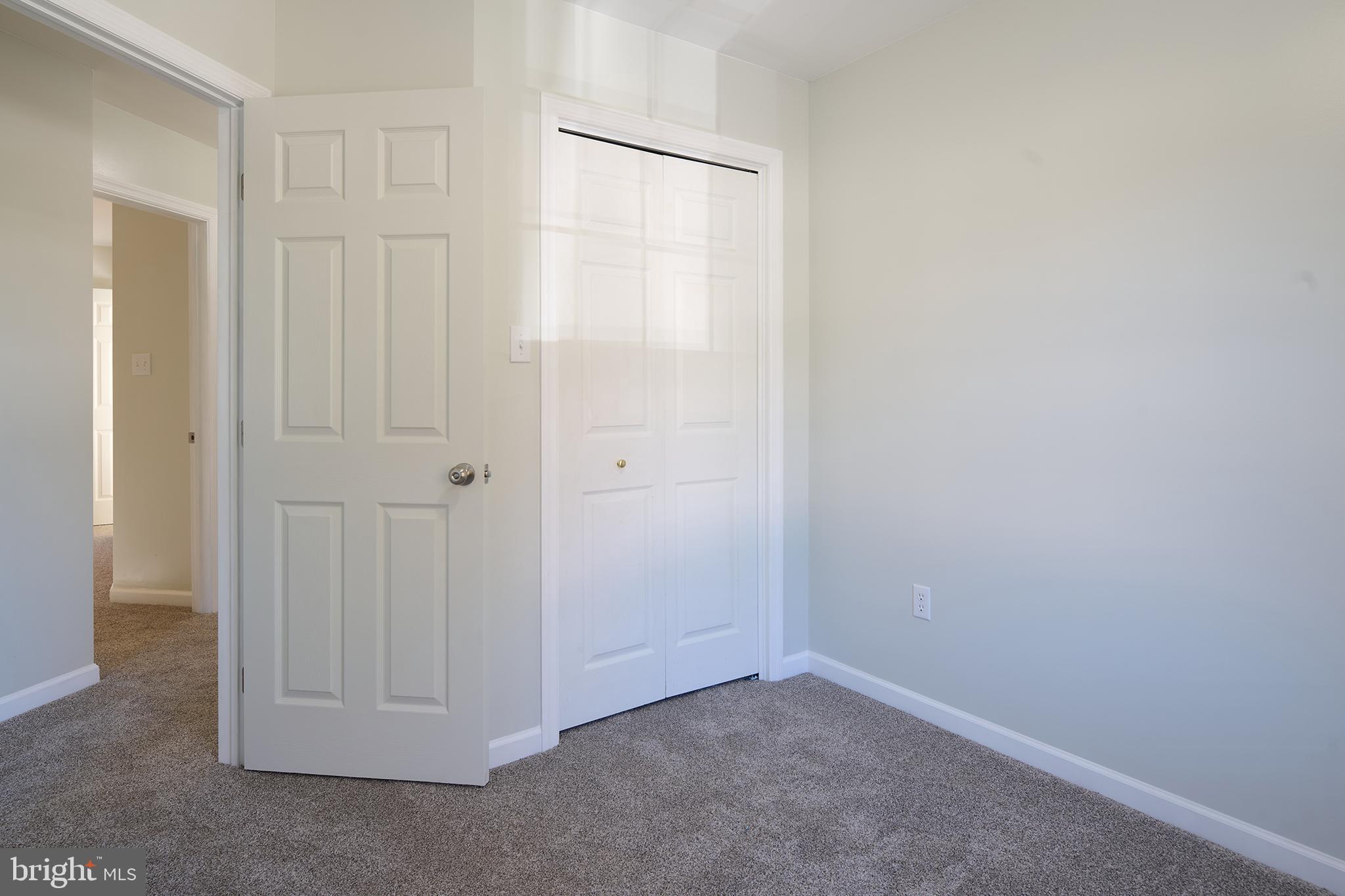 VISTA WOODS - Residential