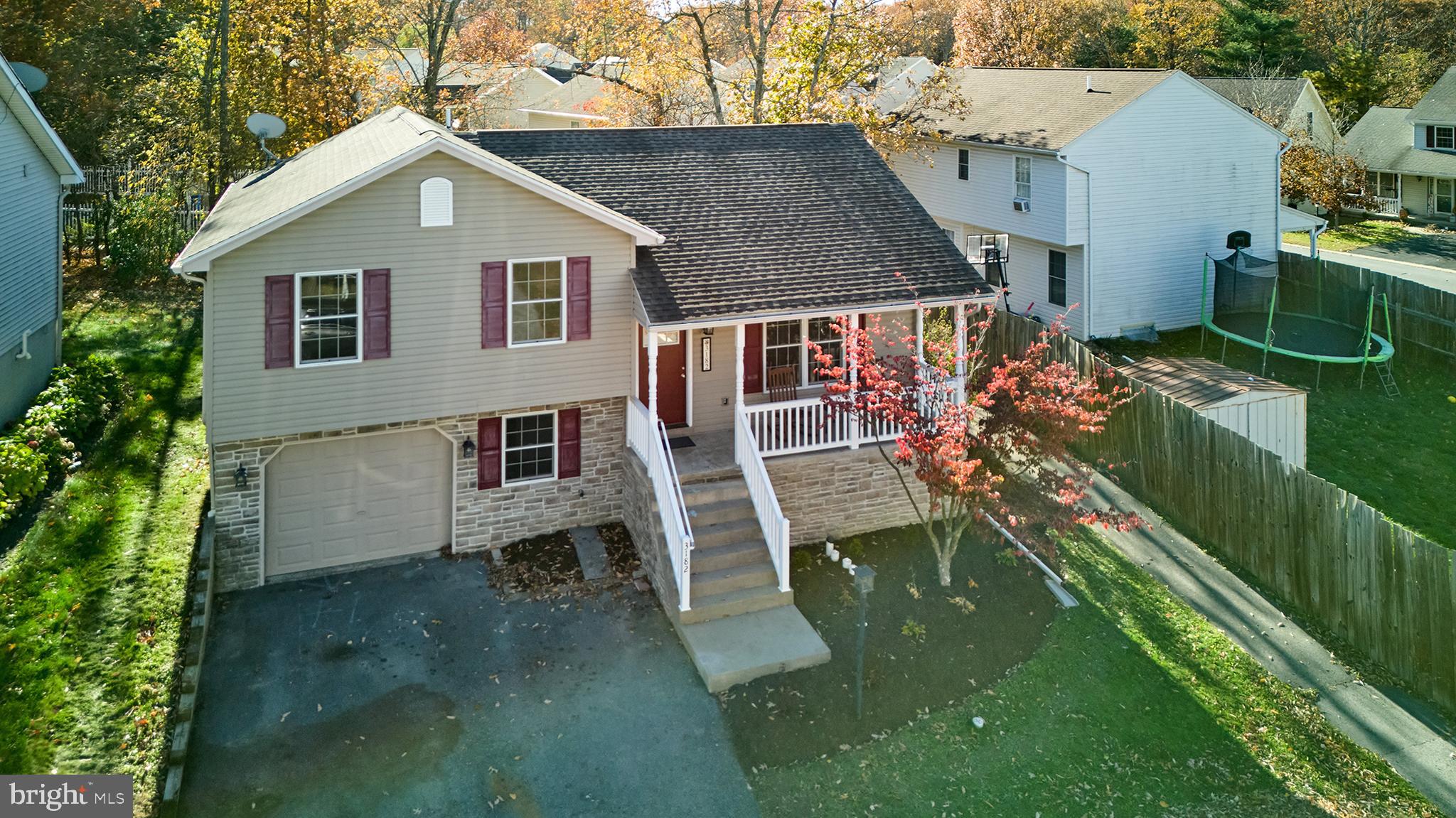 VISTA WOODS - Residential