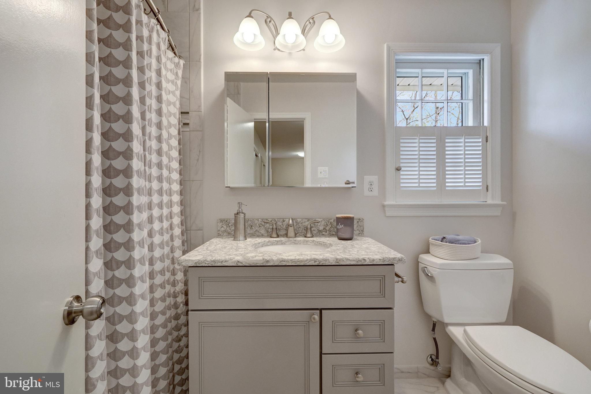 MANTUA - Residential