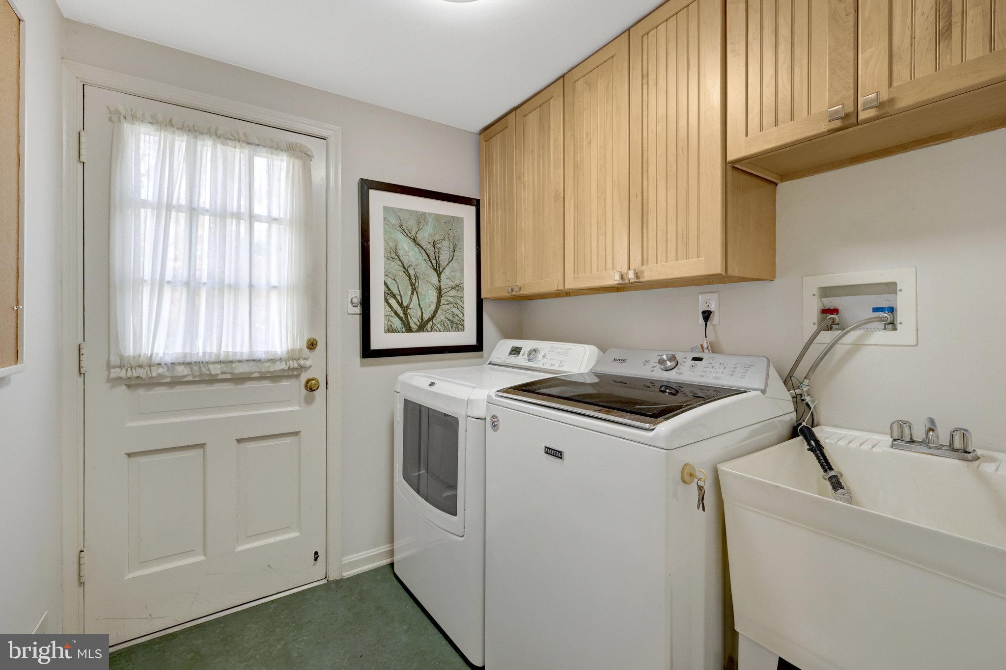 MANTUA - Residential