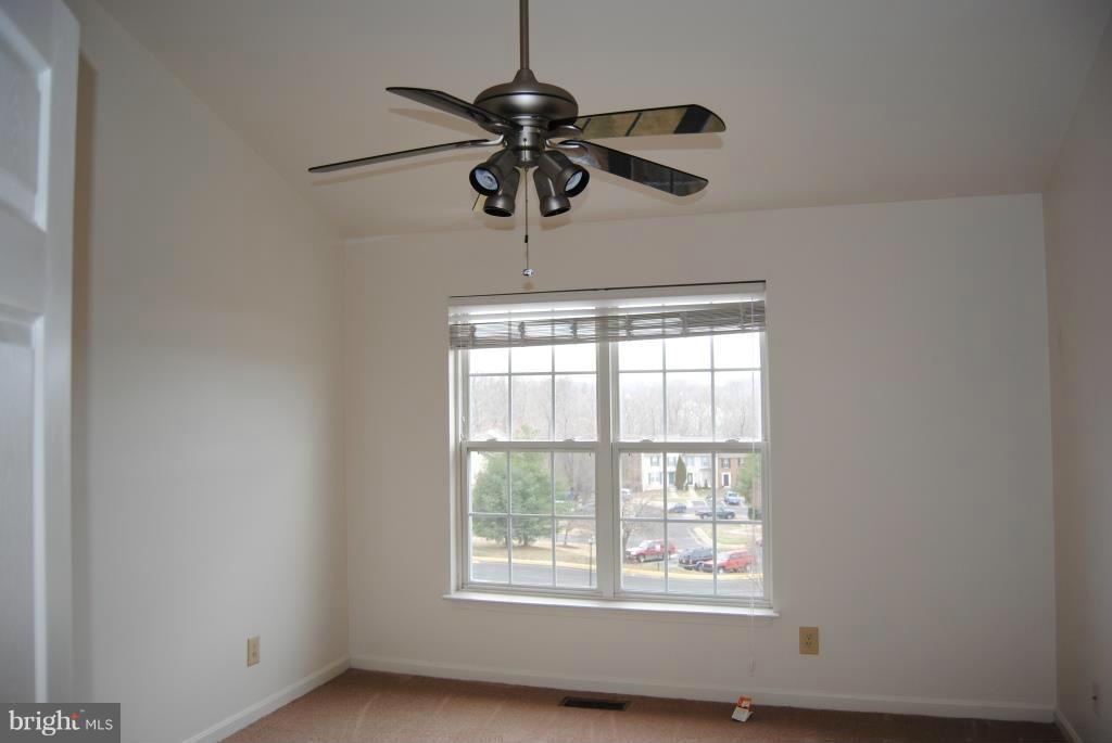 STONE RIVER - Residential