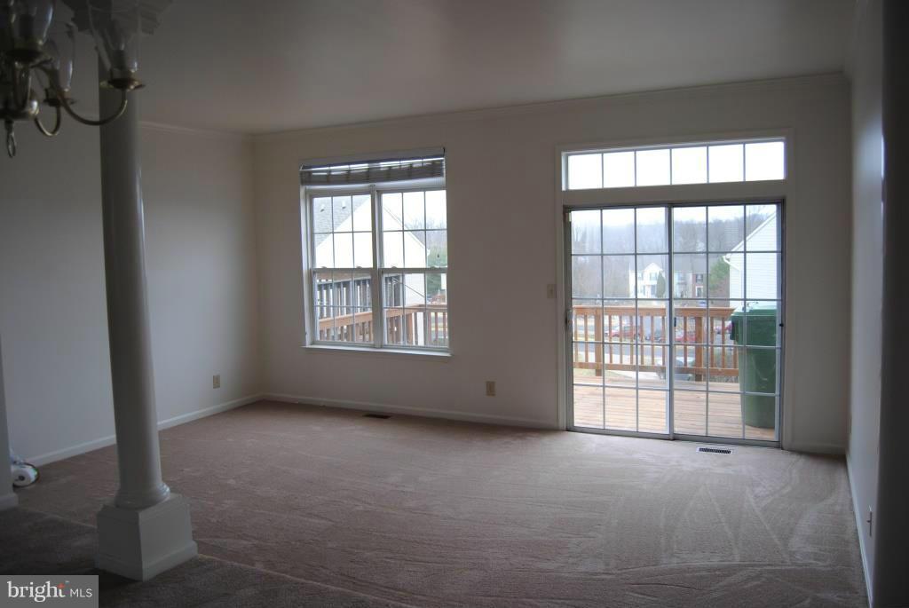 STONE RIVER - Residential