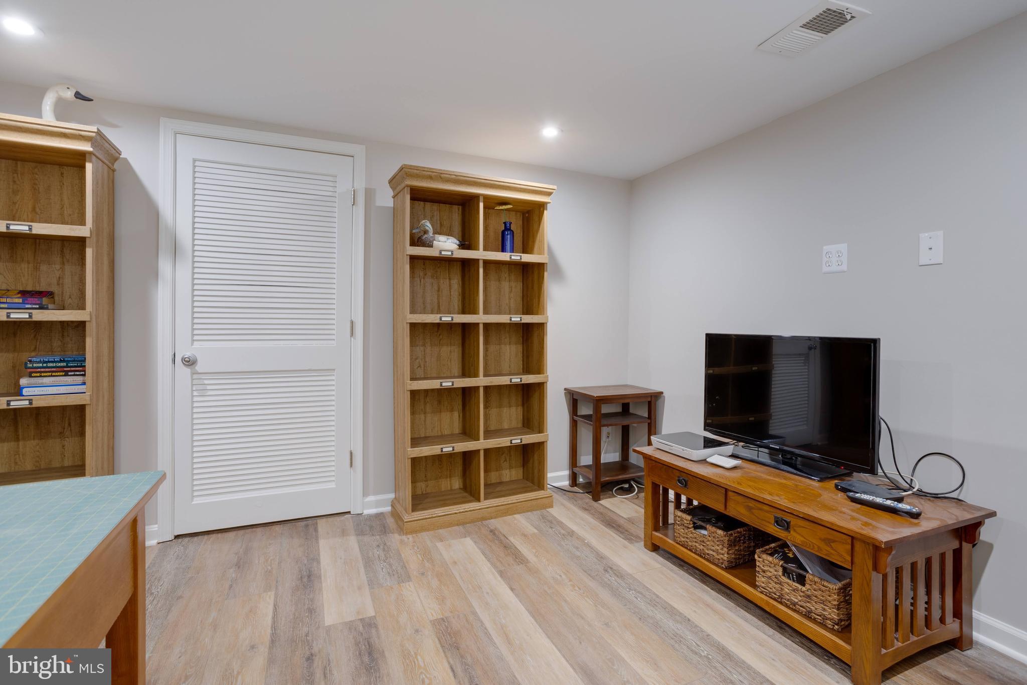 RAVENSWORTH - Residential