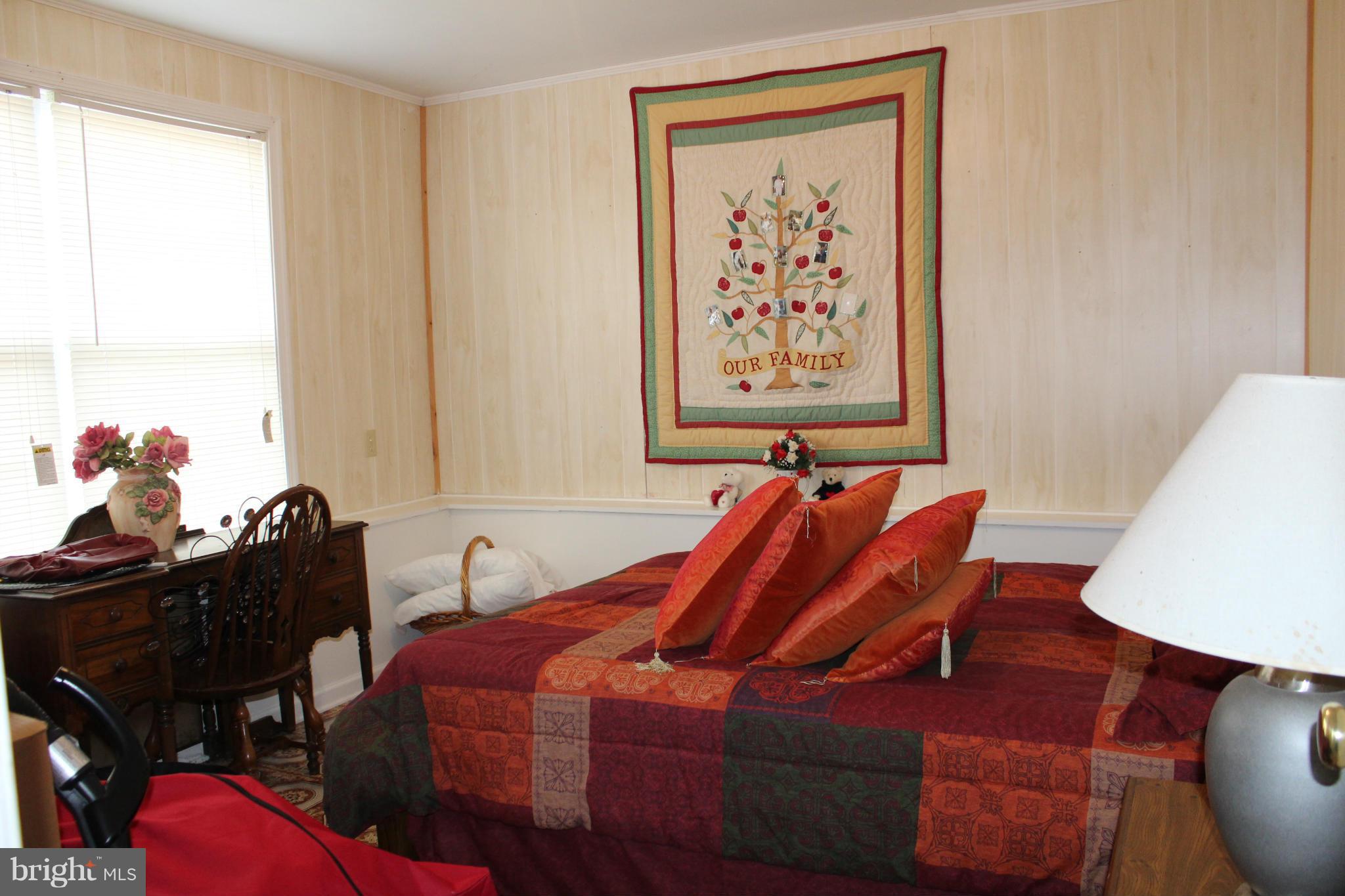 SOUTH OAKS - Residential Lease