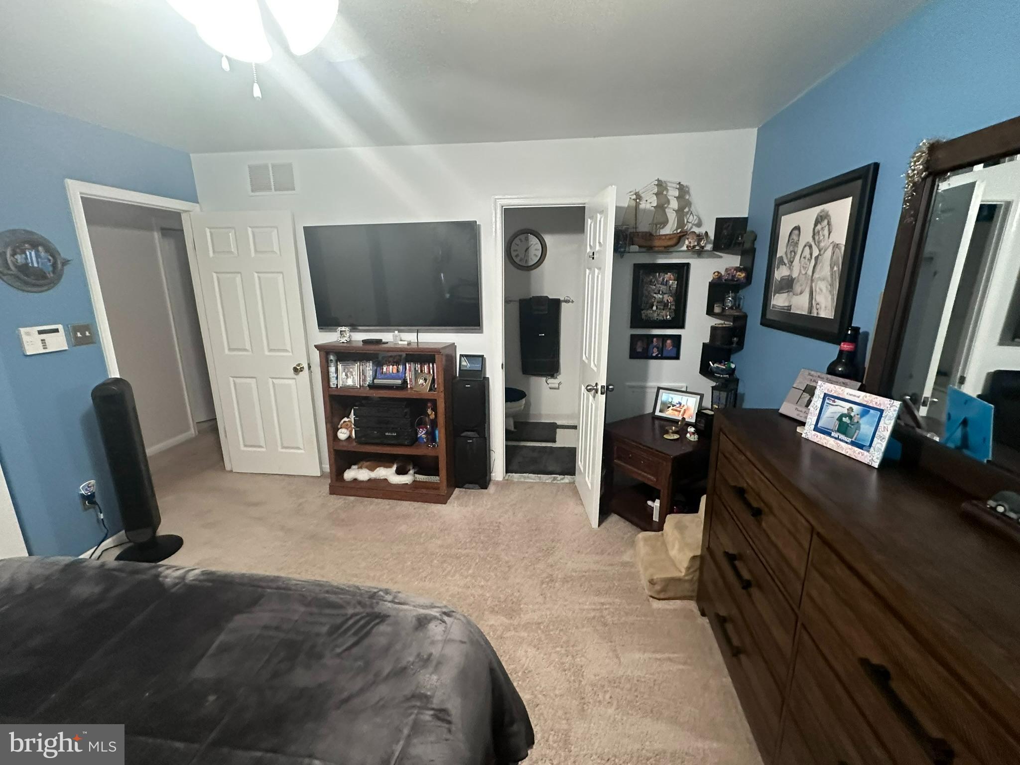HINES ESTATES - Residential