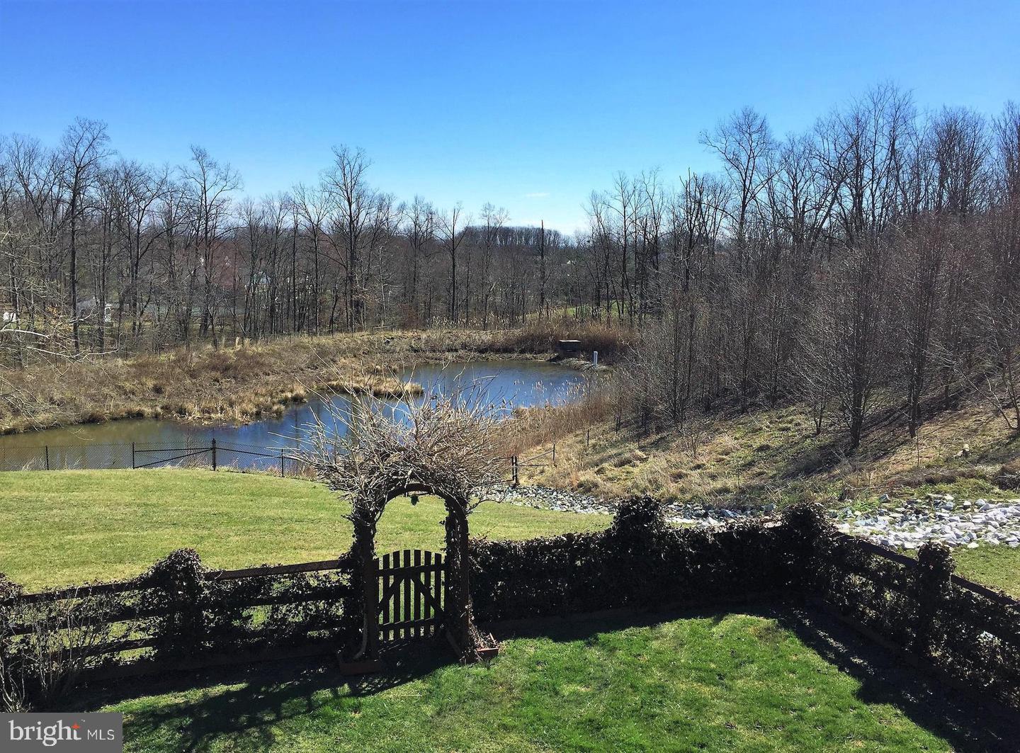 HINES ESTATES - Residential