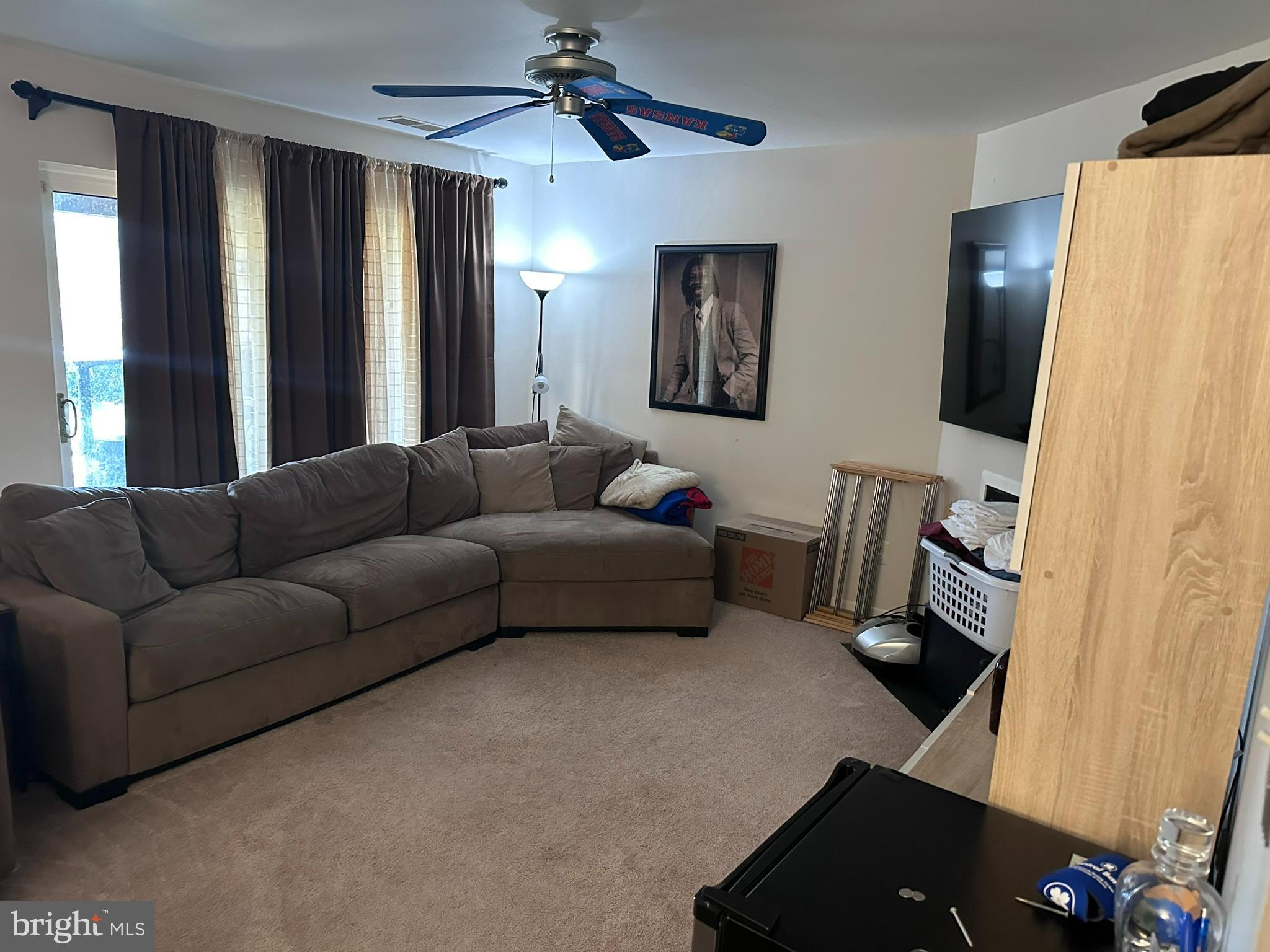 HINES ESTATES - Residential