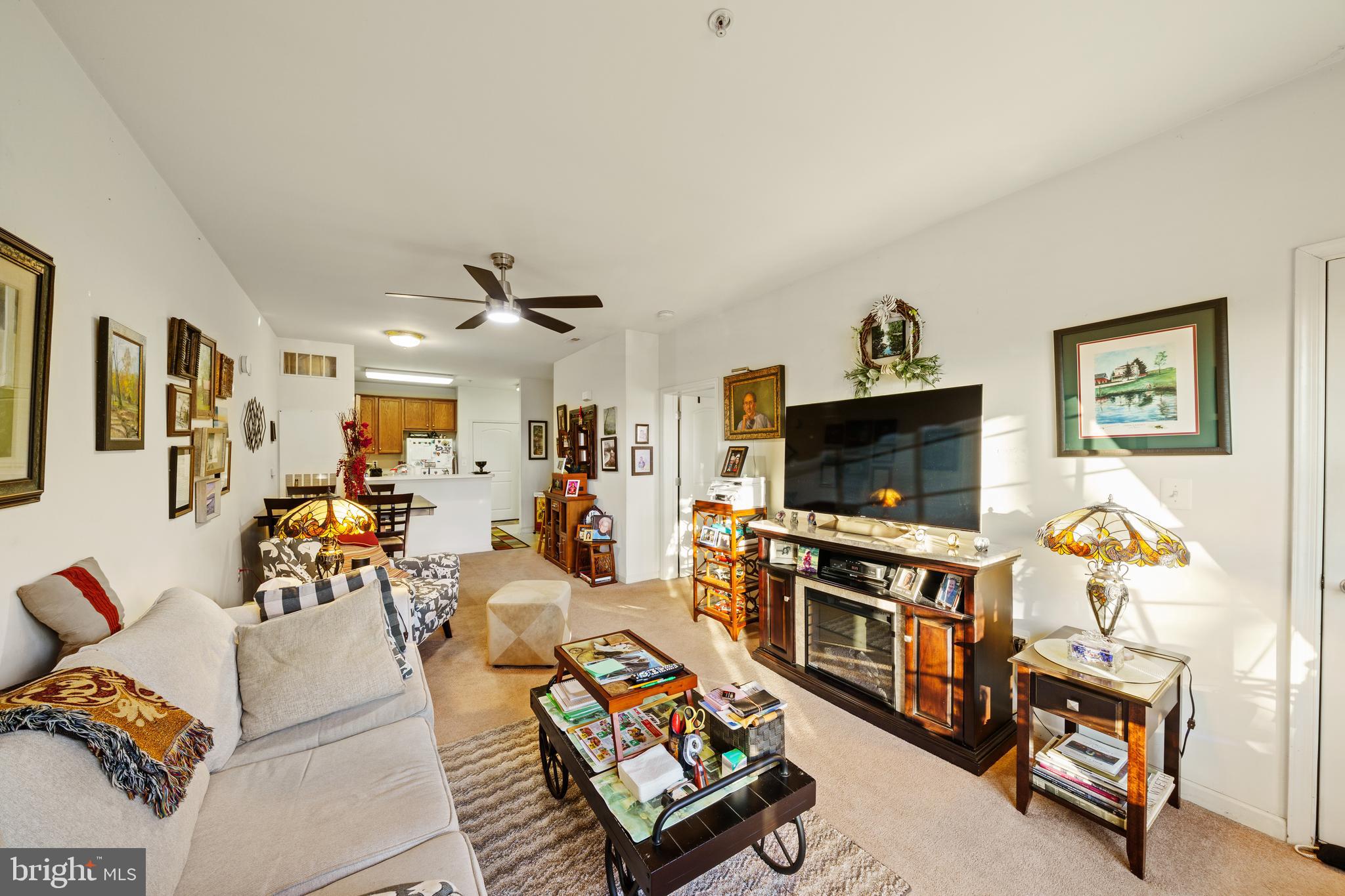 THE HOLLOW AT FOX VA - Residential