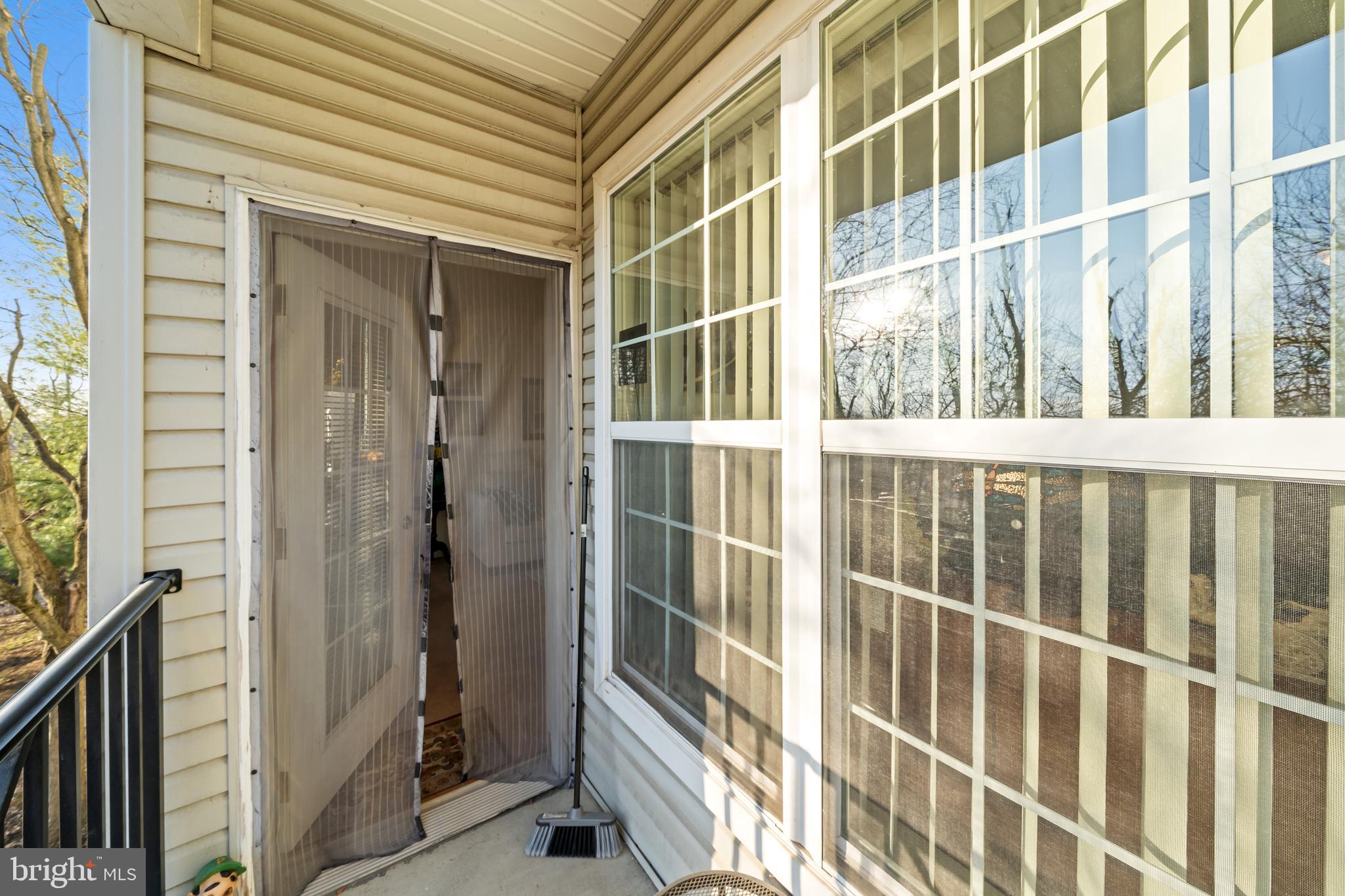 THE HOLLOW AT FOX VA - Residential