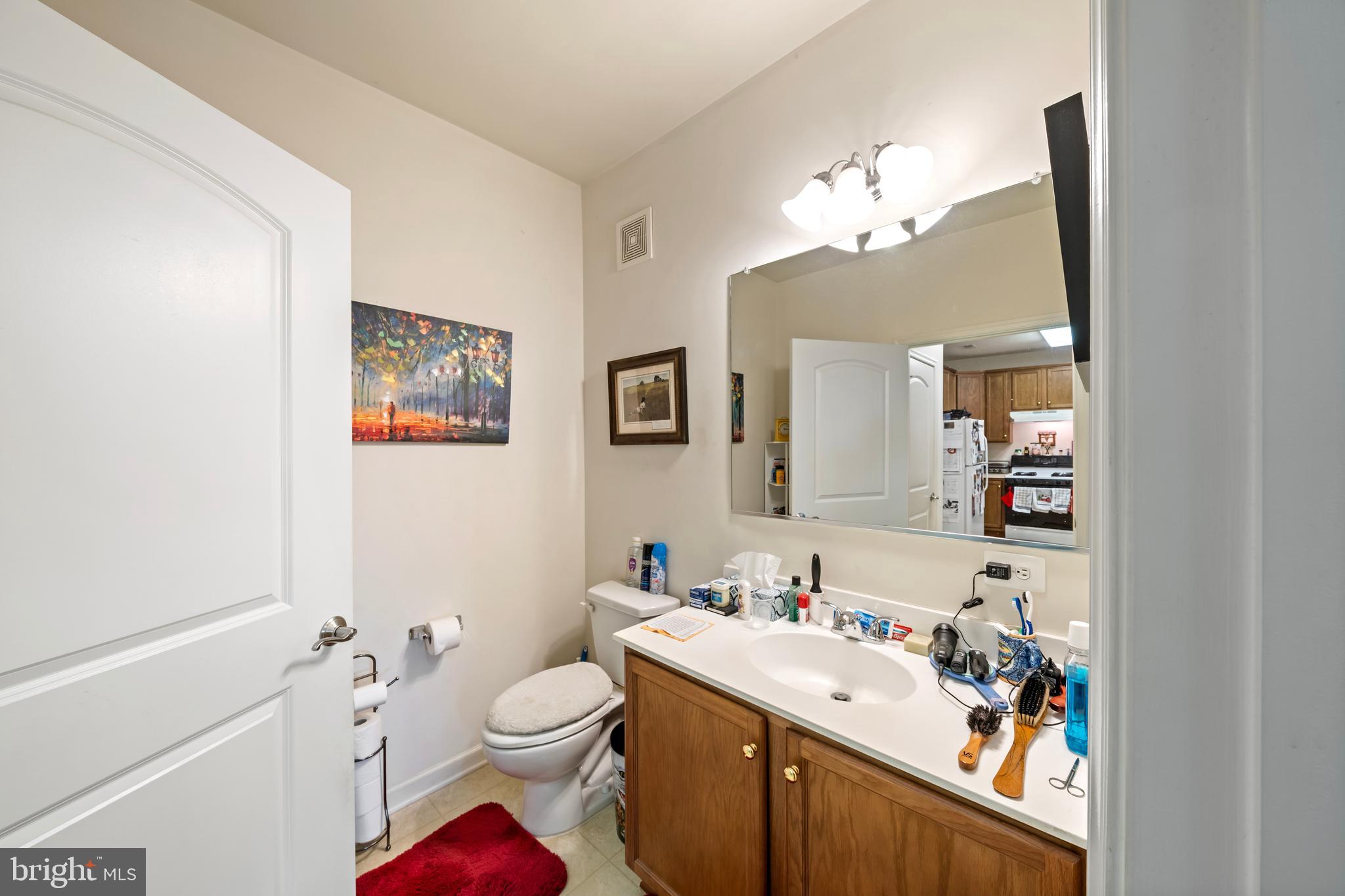 THE HOLLOW AT FOX VA - Residential