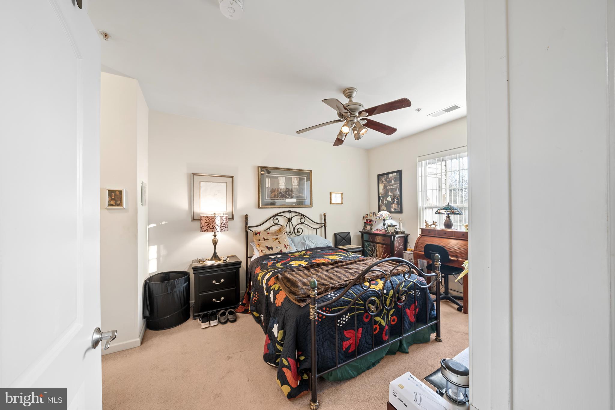 THE HOLLOW AT FOX VA - Residential