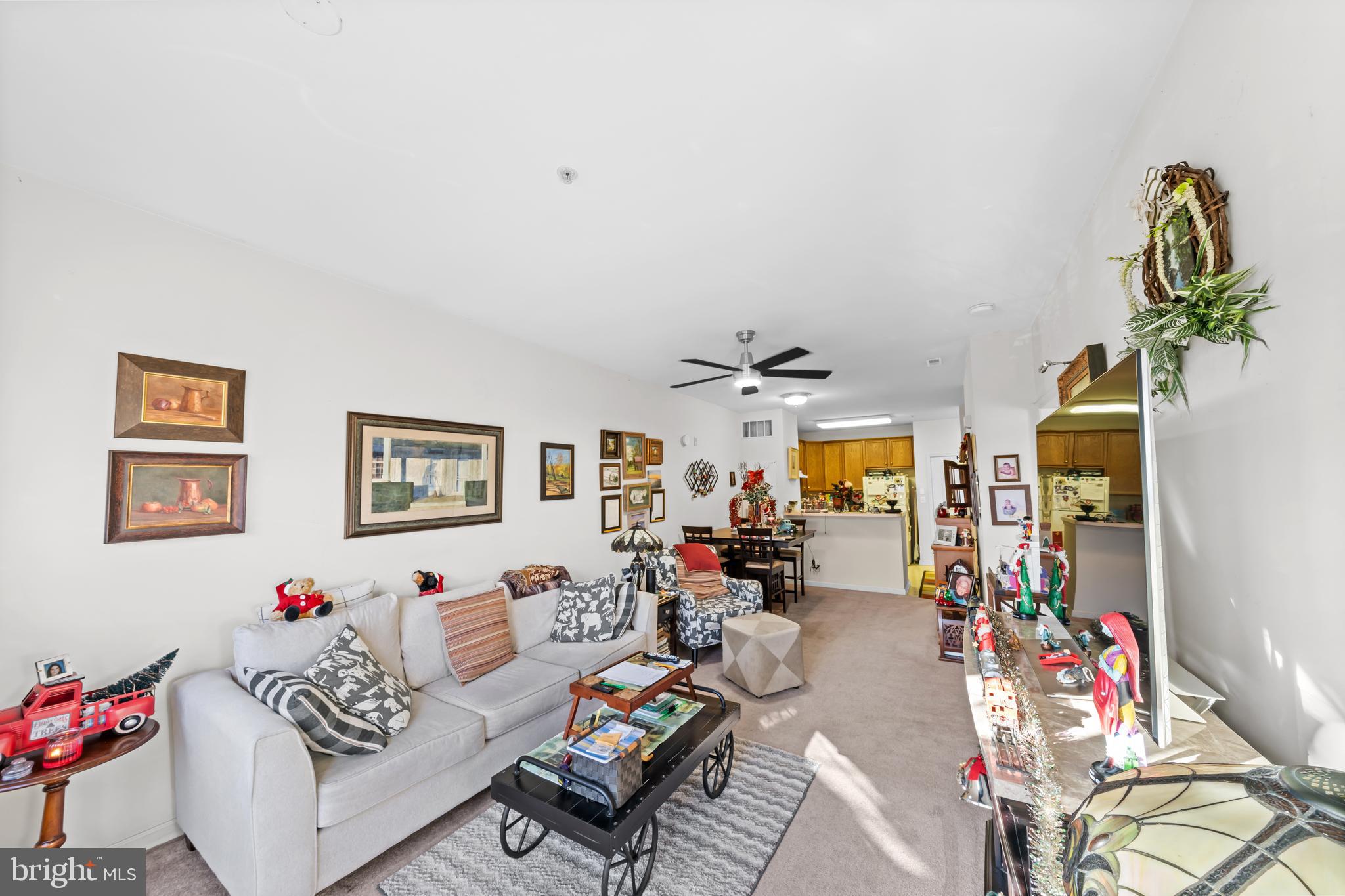 THE HOLLOW AT FOX VA - Residential