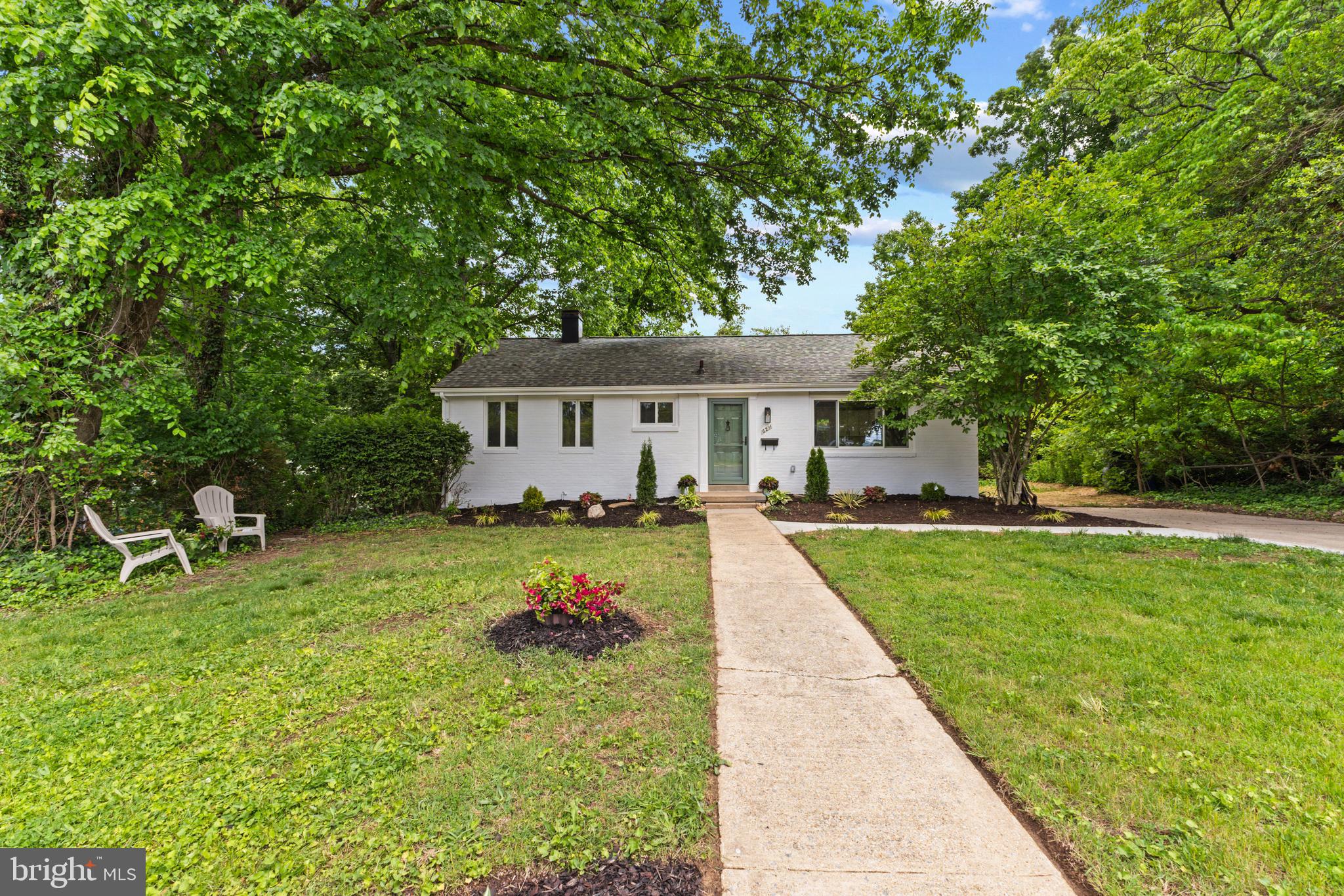 6211 HOUSTON COURT