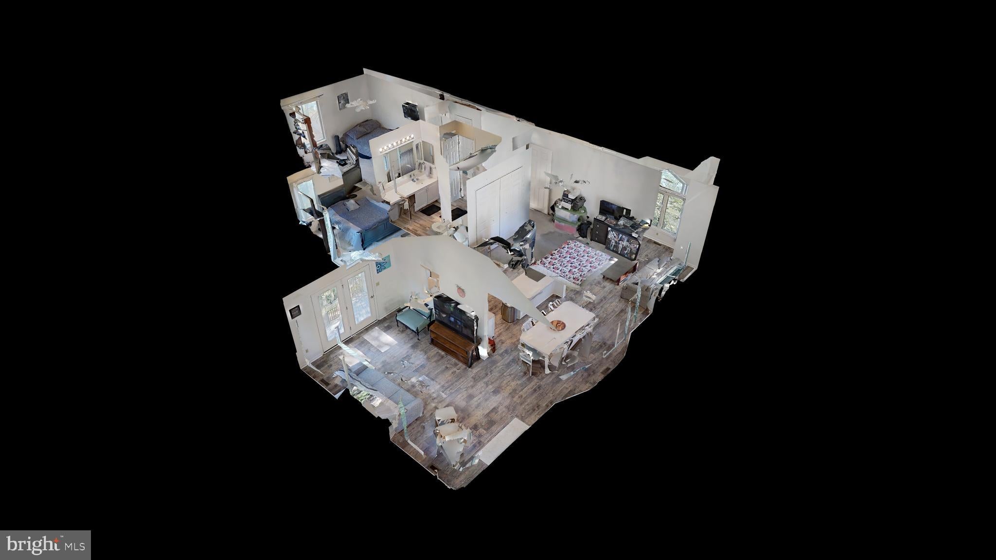 369 OCEAN PARKWAY