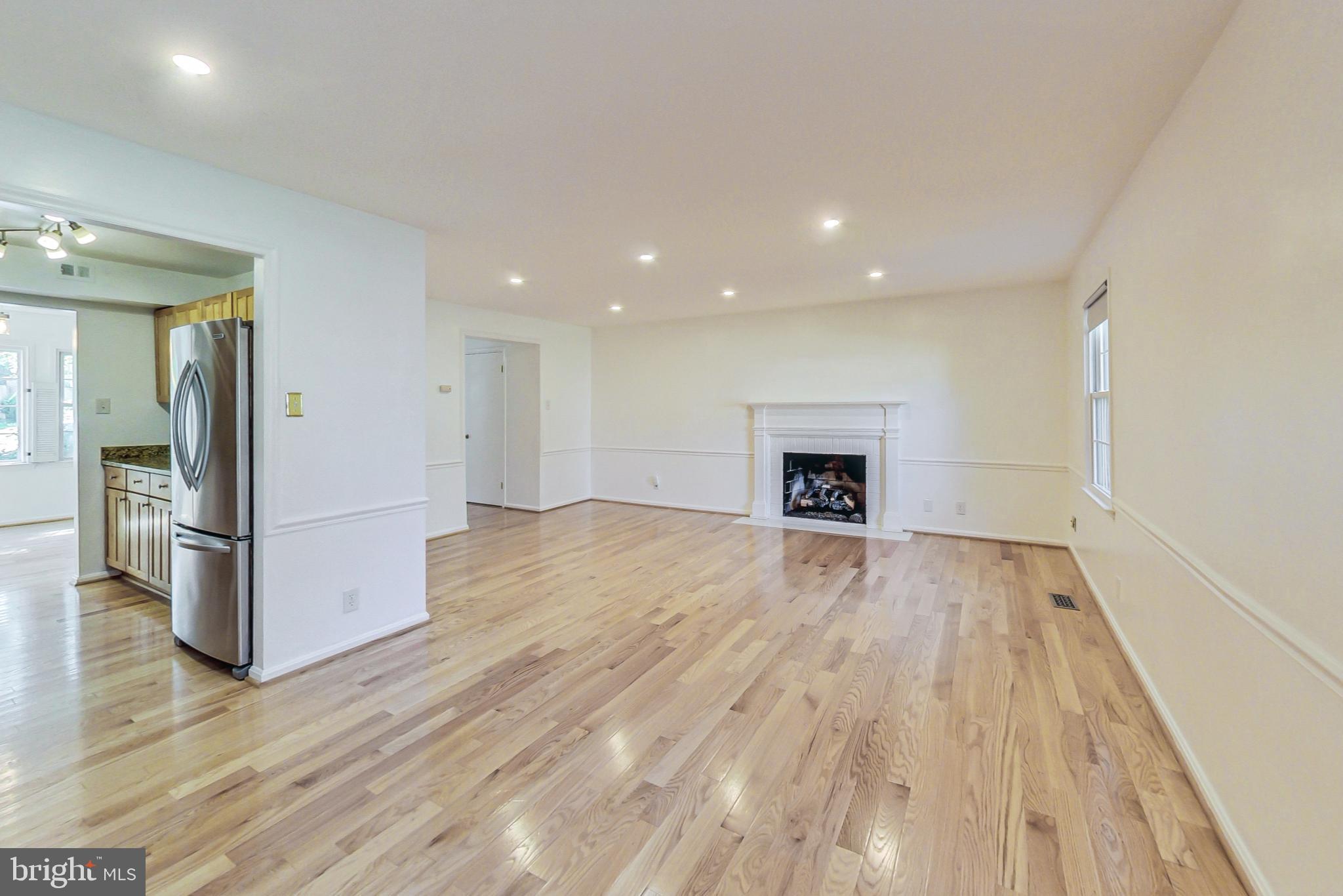 DIAMOND FARM - Residential Lease