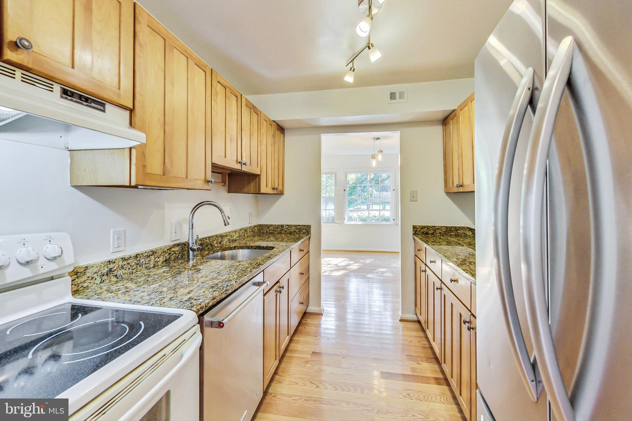 DIAMOND FARM - Residential Lease