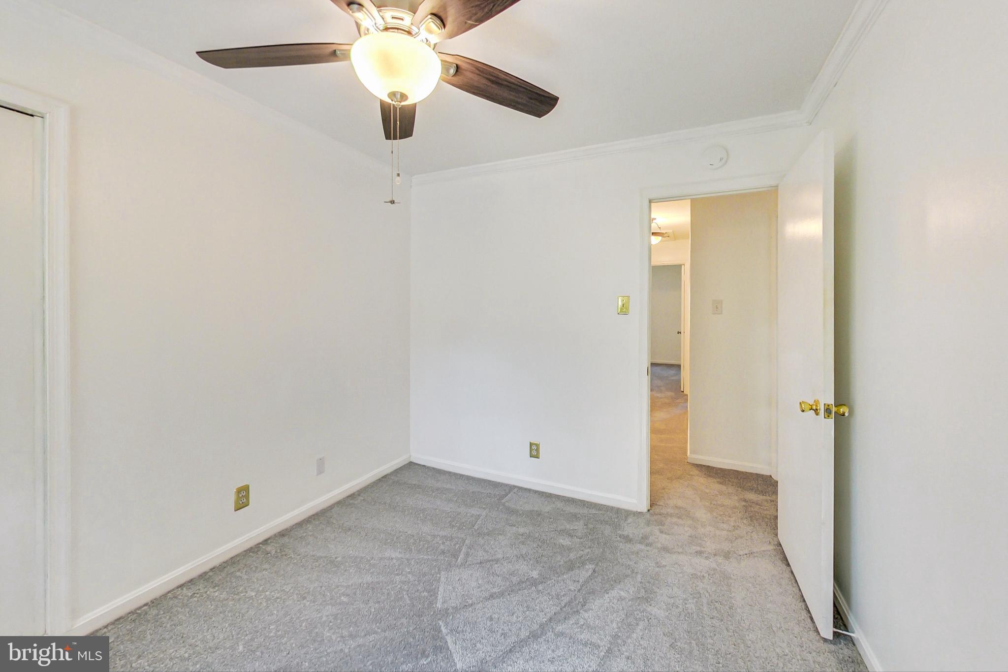 DIAMOND FARM - Residential Lease