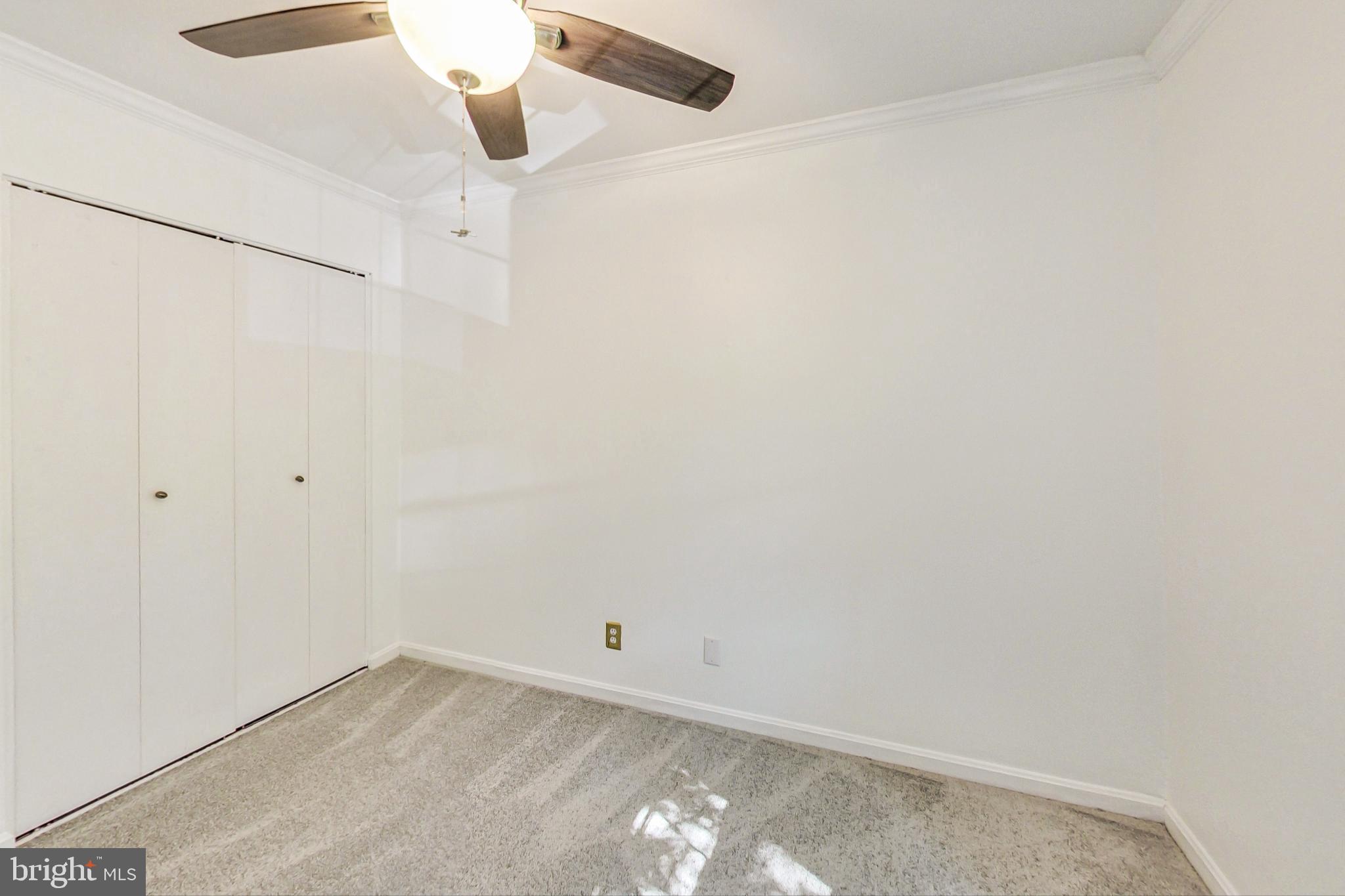 DIAMOND FARM - Residential Lease