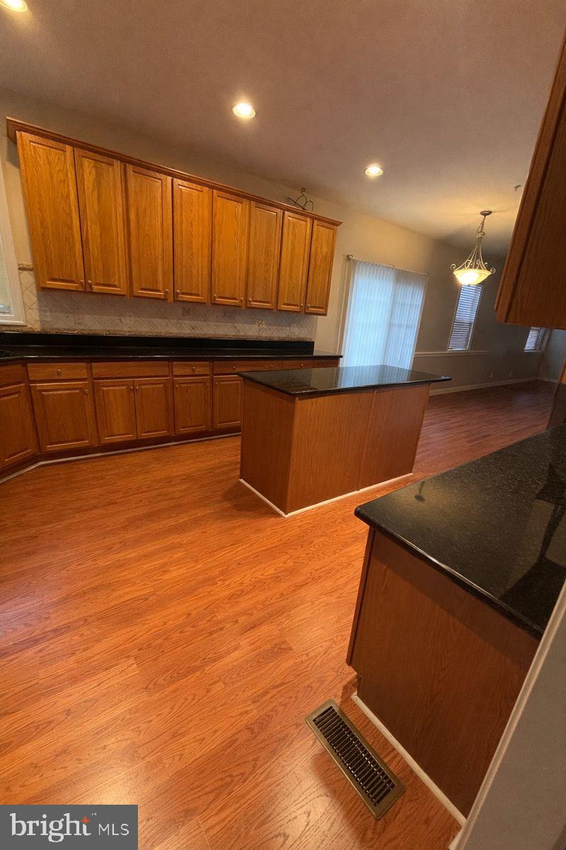 FAIRWOOD - Residential